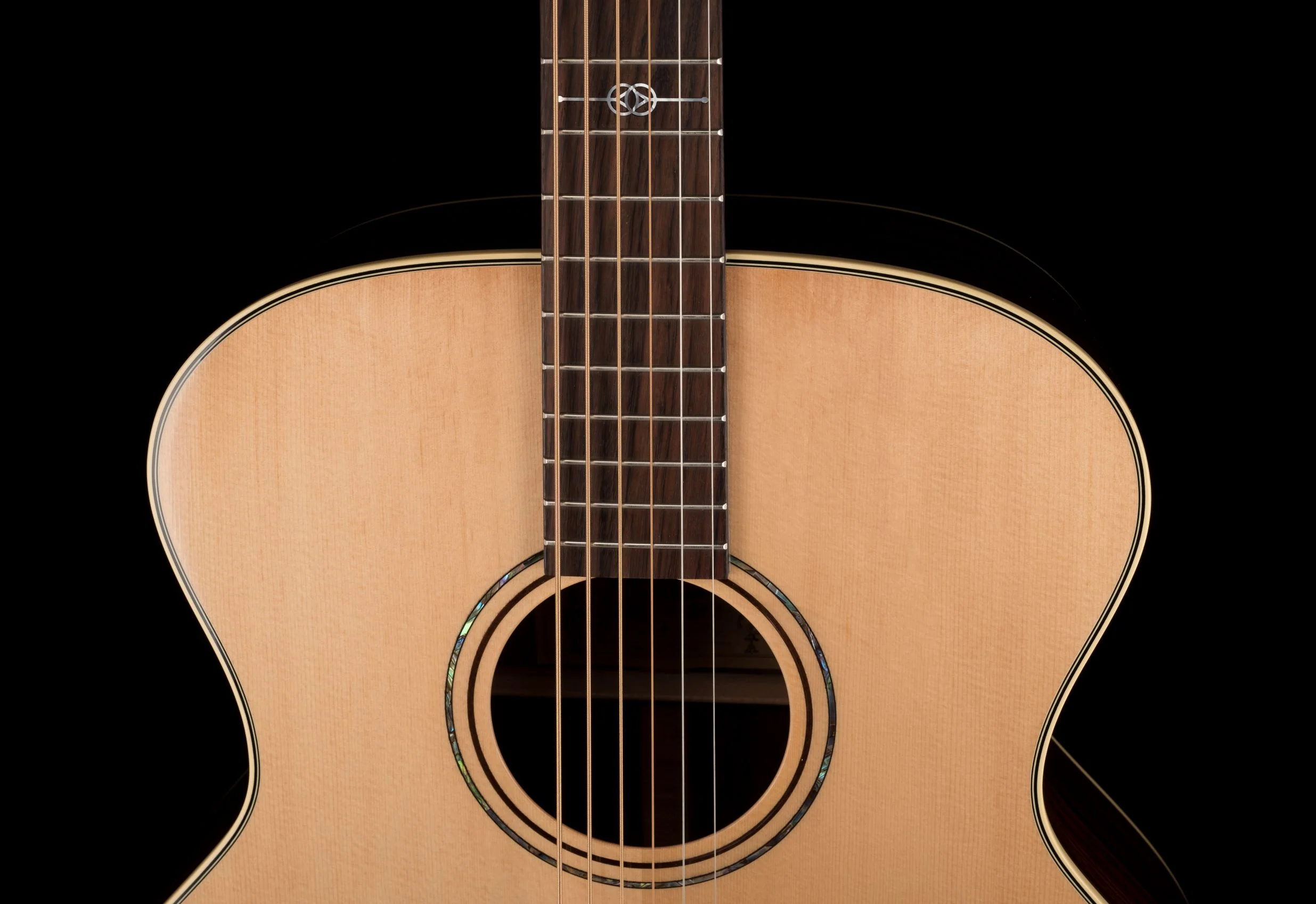 Alvarez Yairi Standard YB70 Baritone Sitka/Rosewood With Case - Image 3
