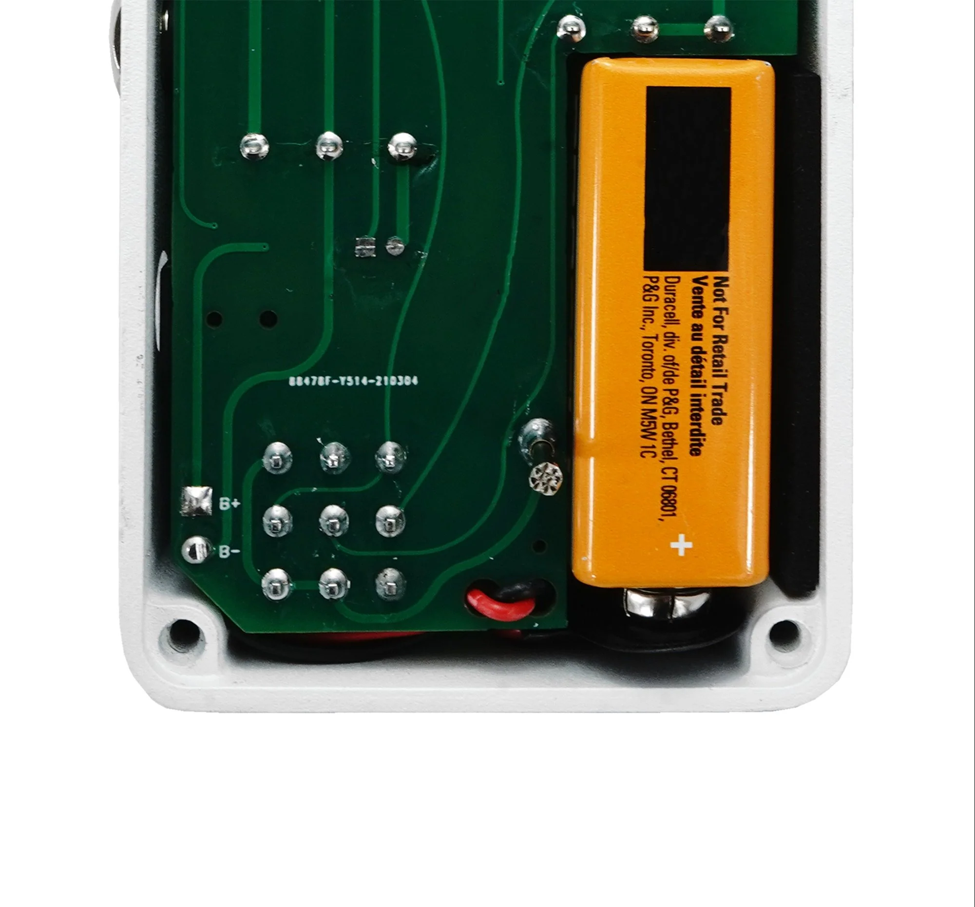 Animals Pedal Fishing is as Fun As Fuzz Guitar Effect Pedal - Image 4