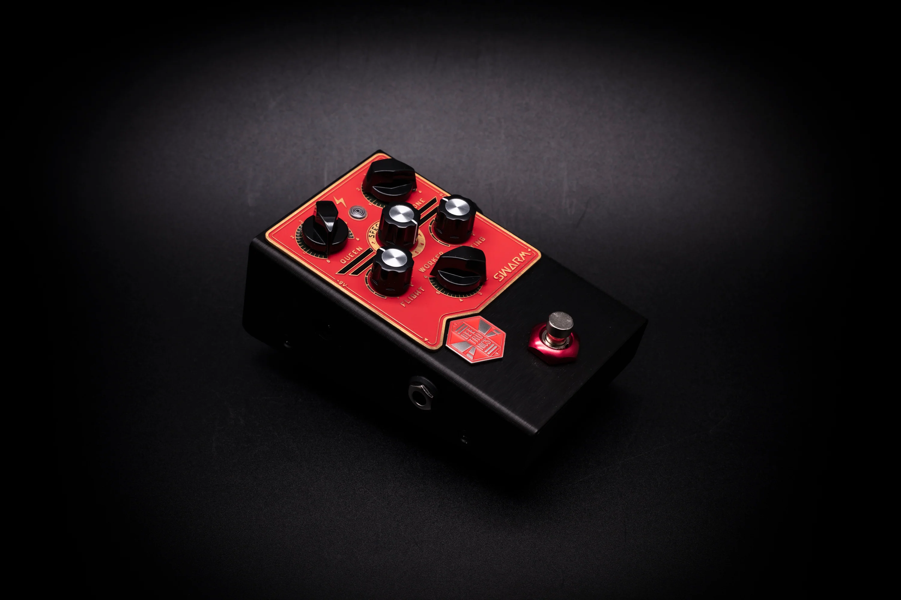 BeetronicsFX Standard Series Limited Run Swarm Black/Red/Gold Truetone Music Exclusive Color Fuzz Harmonizer Pedal - Image 3