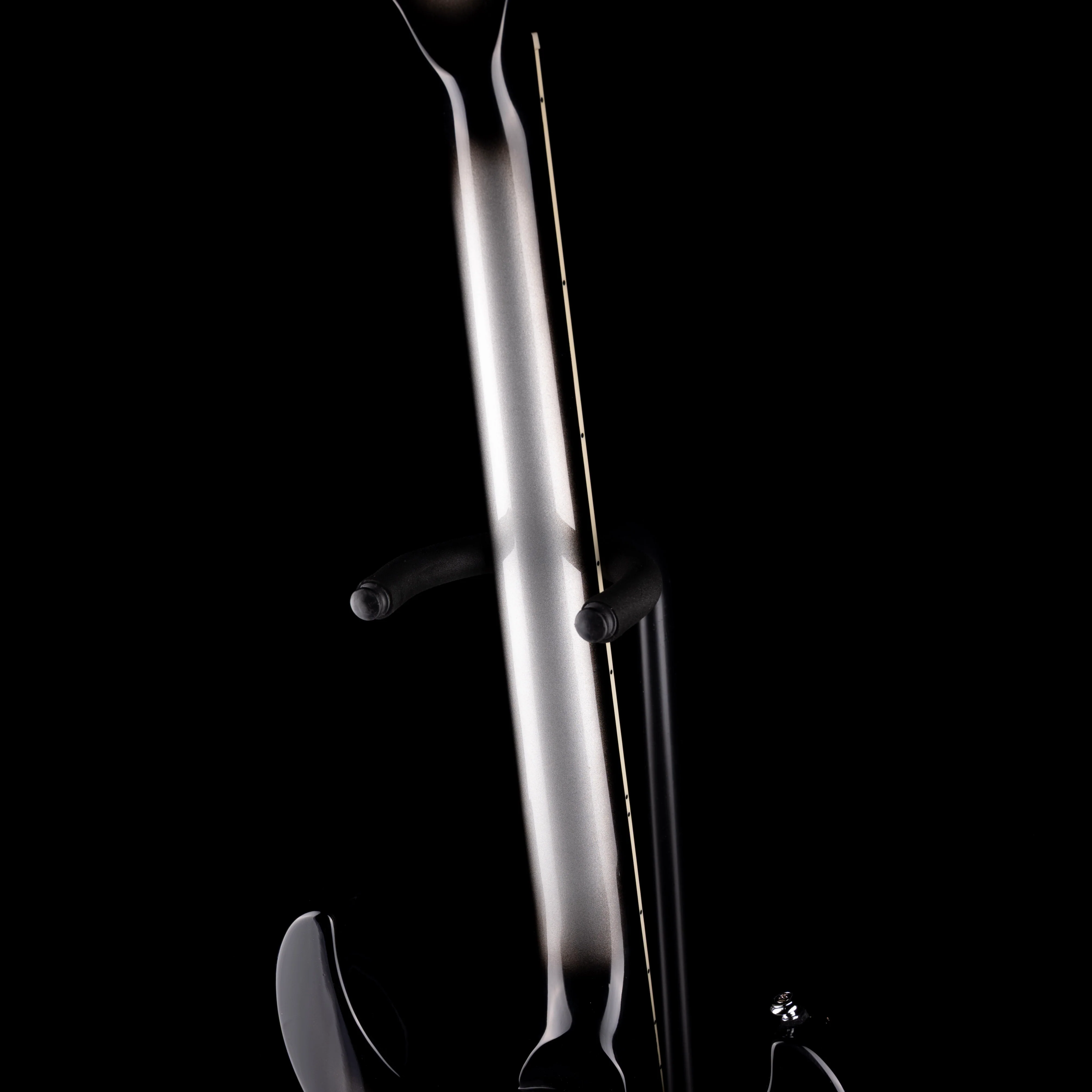 Dunable Gnarwhal DE Silverburst with Gig Bag - Image 11