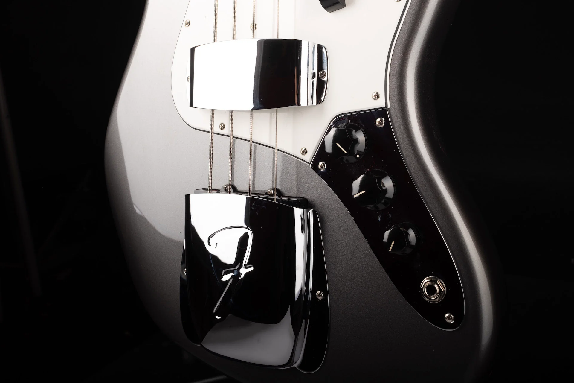 Fender Custom Shop 1964 Jazz Bass NOS Pewter With Matching Headstock - Image 5