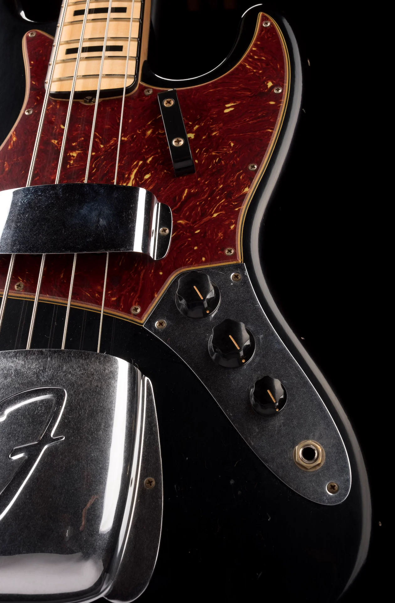 Fender Custom Shop 1968 Jazz Bass Journeyman Relic Aged Black With Case - Image 7