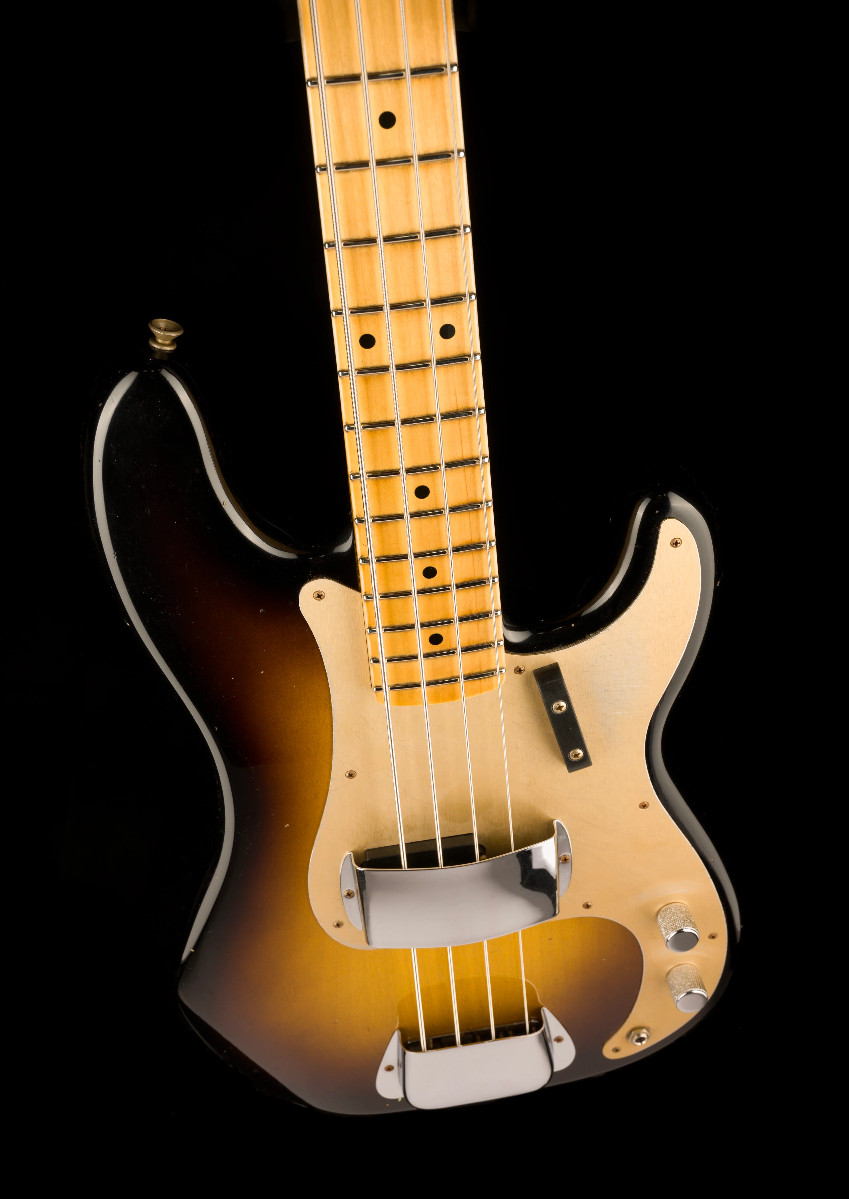Fender Custom Shop '57 Precision Bass Journeyman Relic Wide-Fade 2 Tone Sunburst - Image 4