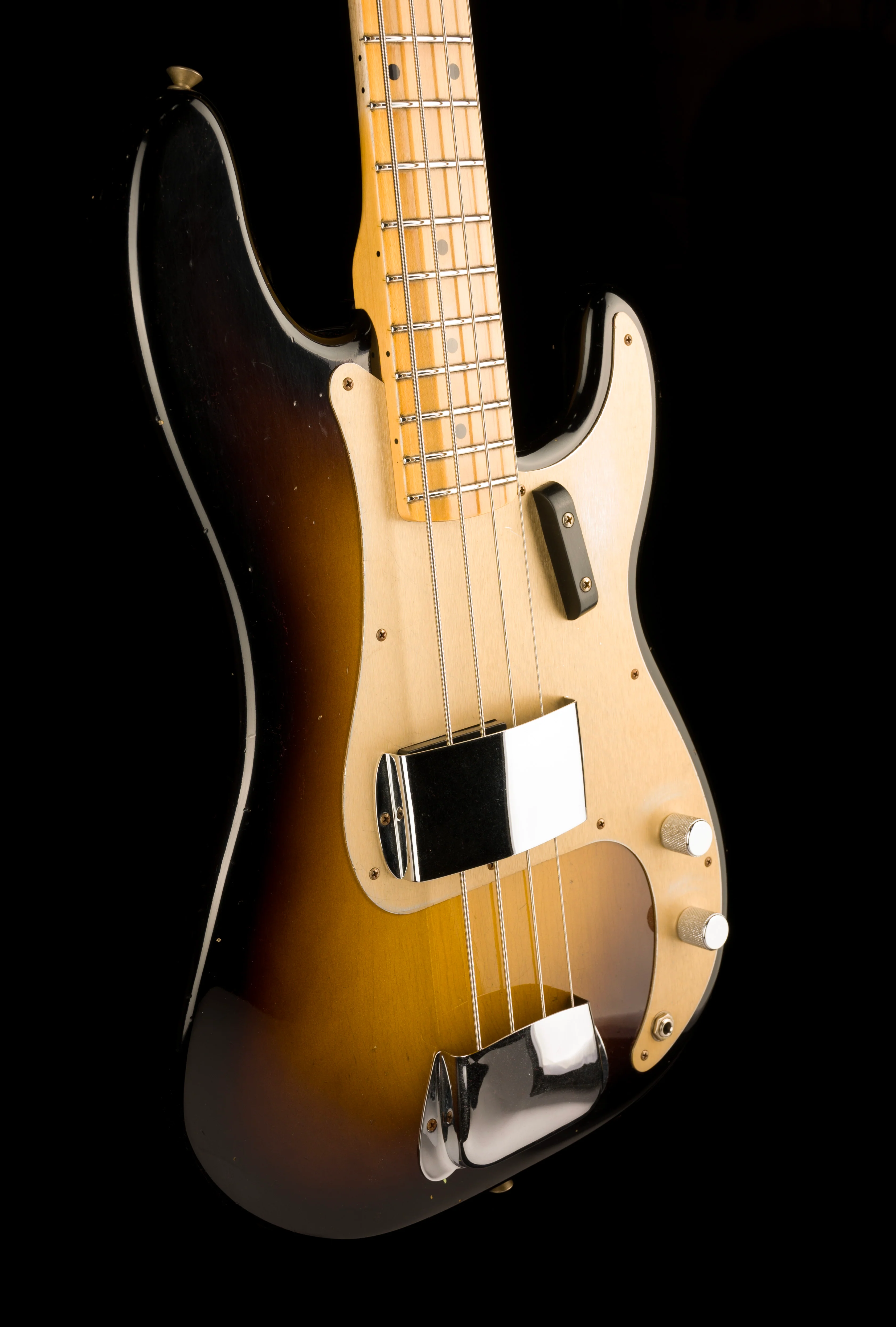 Fender Custom Shop '57 Precision Bass Journeyman Relic Wide-Fade 2 Tone Sunburst - Image 9
