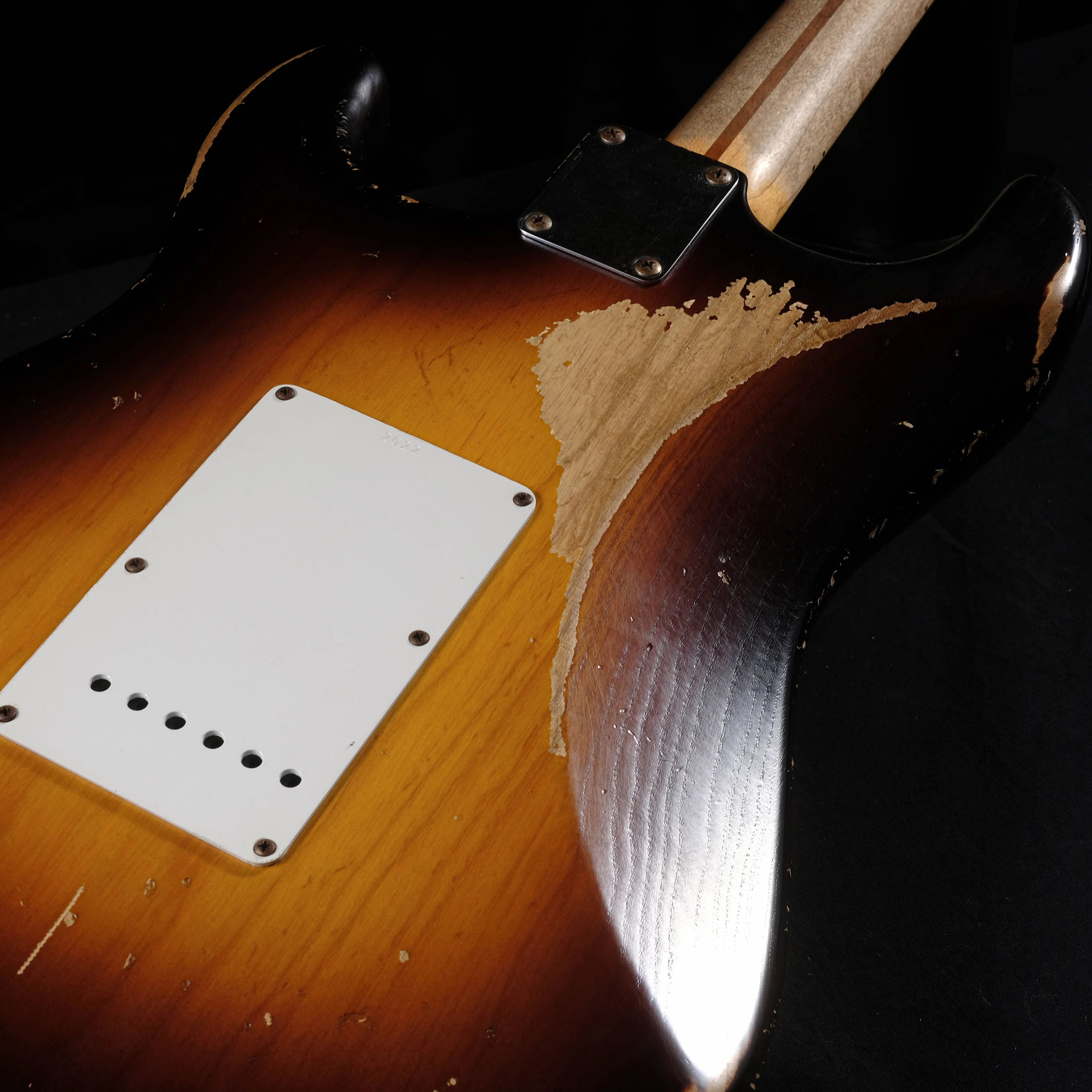 Fender Custom Shop 60th Anniversary '54 Heavy Relic Stratocaster Sunburst - Image 11