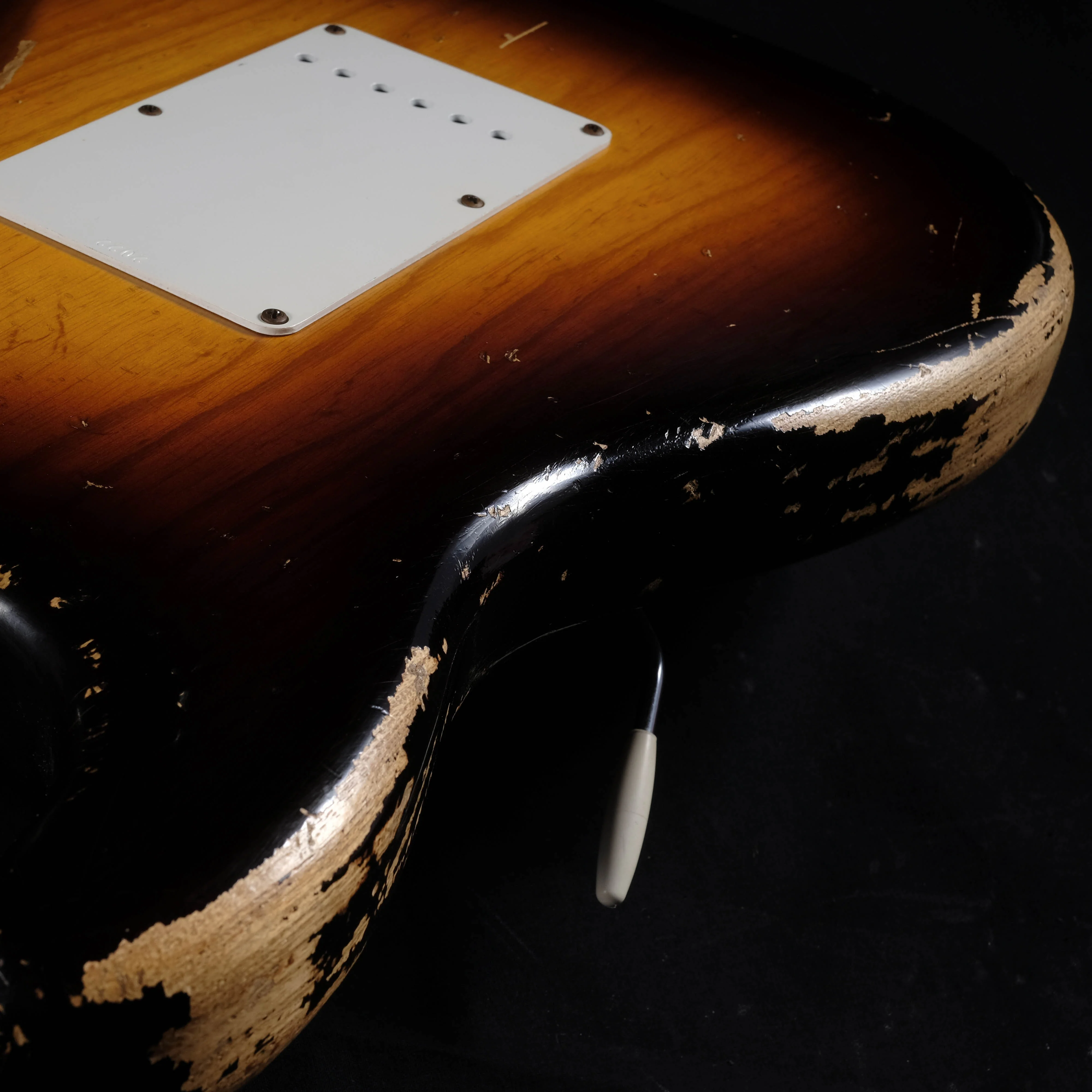 Fender Custom Shop 60th Anniversary '54 Heavy Relic Stratocaster Sunburst - Image 12