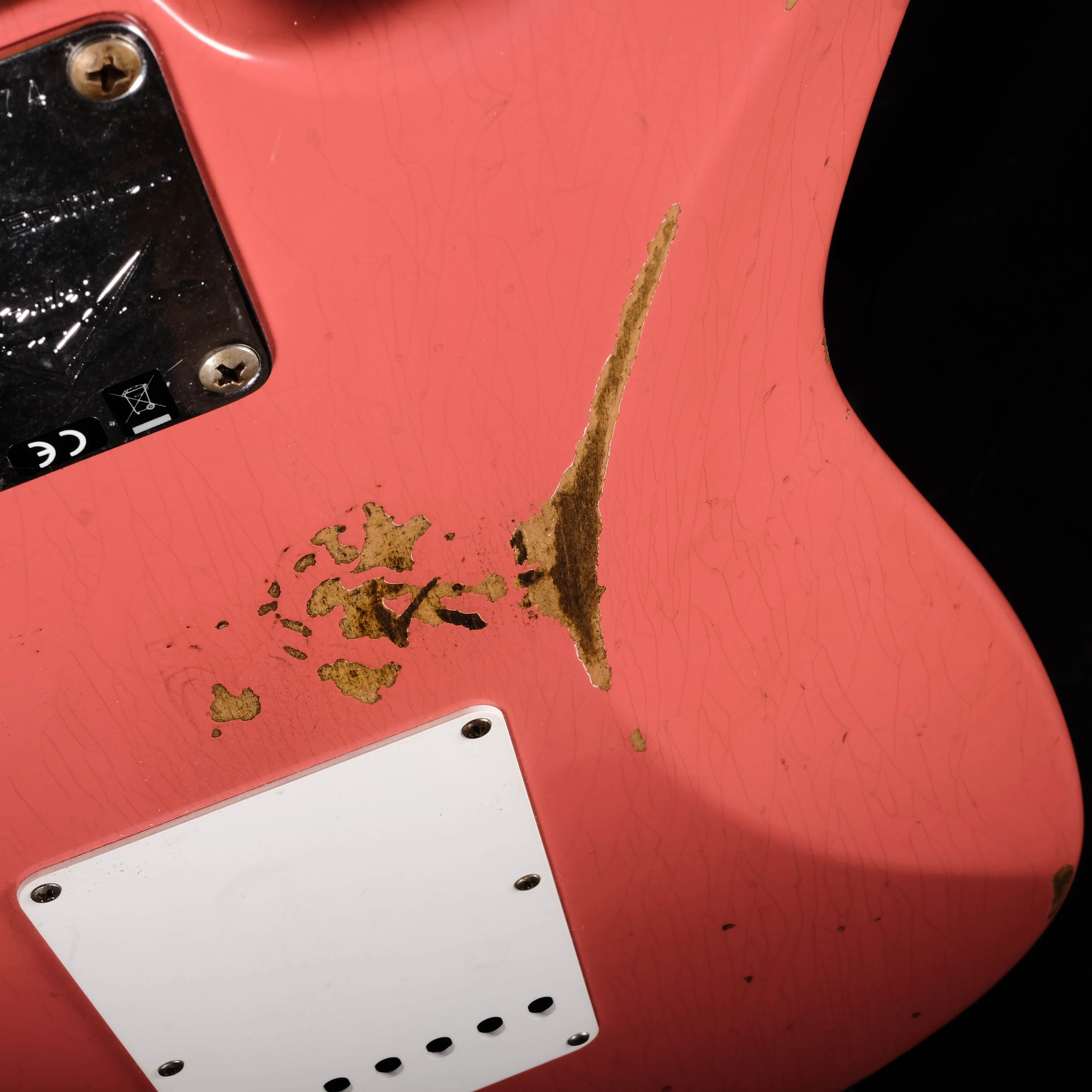 Fender Custom Shop Limited Edition 1960 Stratocaster Relic Faded Tahitian Coral Electric Guitar - Image 9