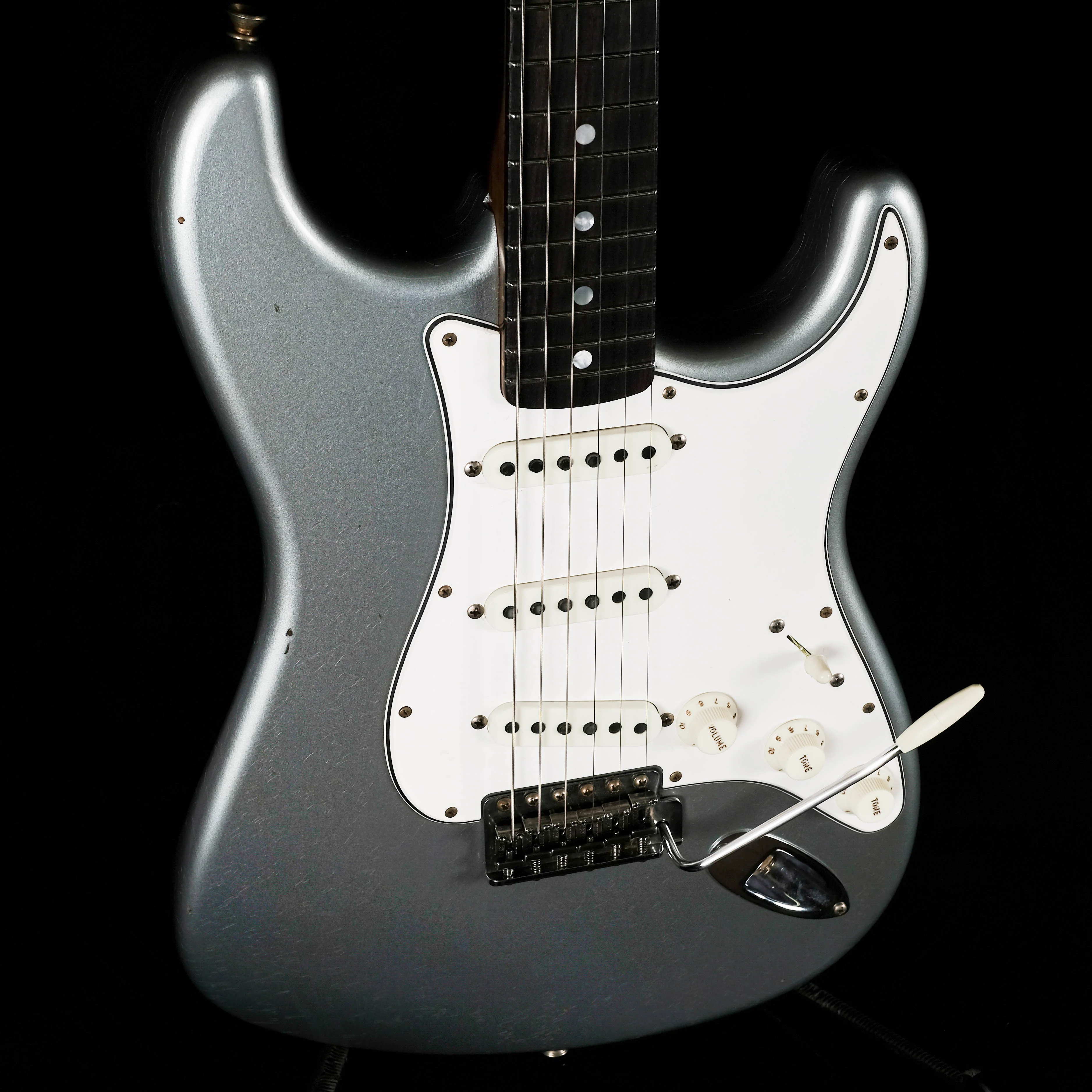 Fender Custom Shop Limited Edition '64 Stratocaster Journeyman Relic Faded Blue Ice Metallic Electric Guitar - Image 6