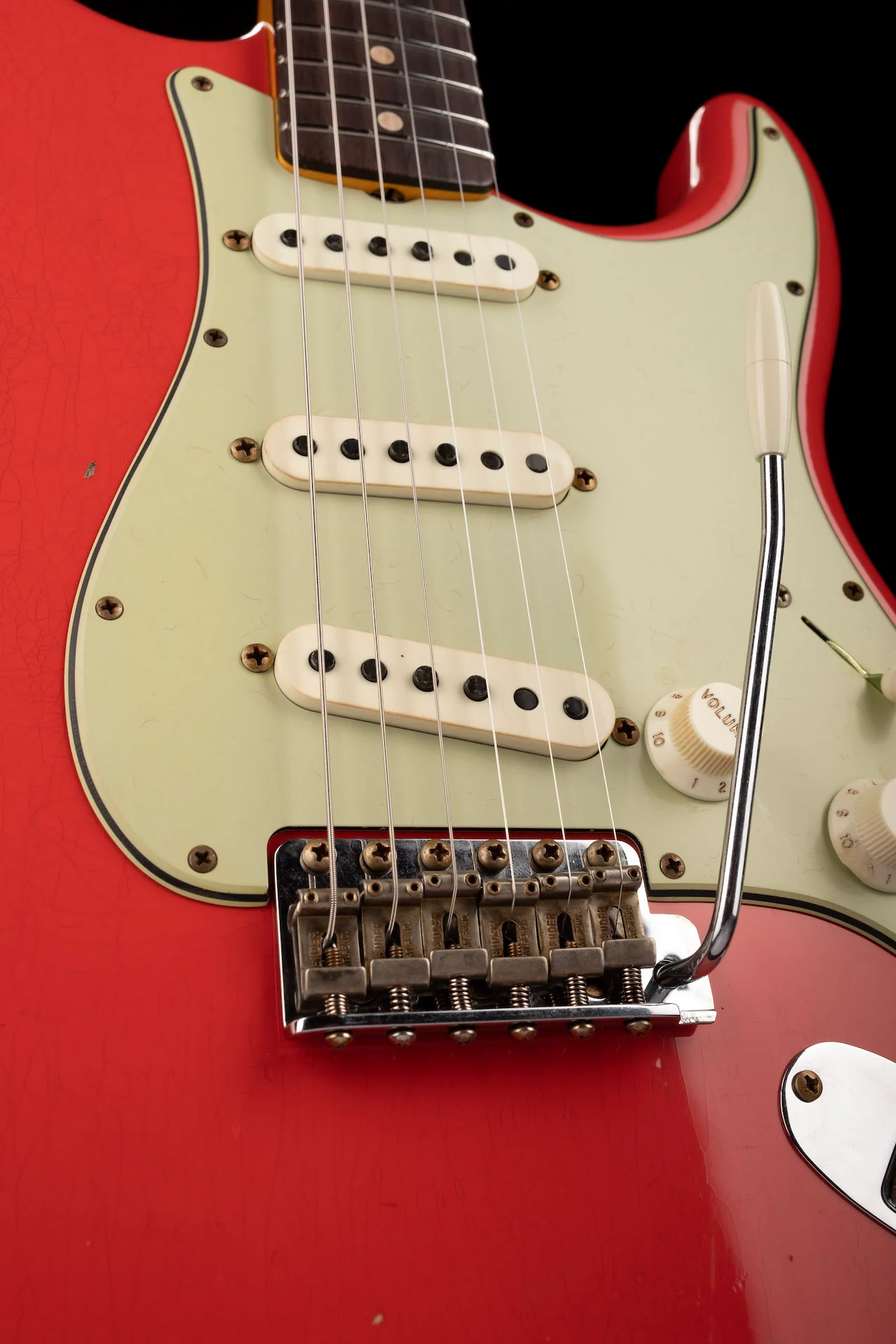Fender Custom Shop Limited Edition '62/'63 Stratocaster Journeyman Relic Aged Fiesta Red - Image 10