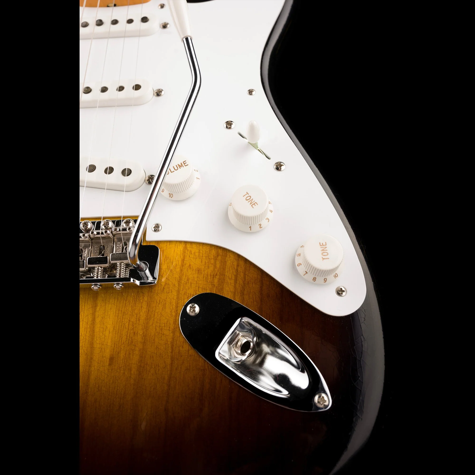 Fender Custom Shop Limited Edition 70th Anniversary 1954 Stratocaster Deluxe Closet Classic Wide Fade 2-Tone Sunburst - Image 8