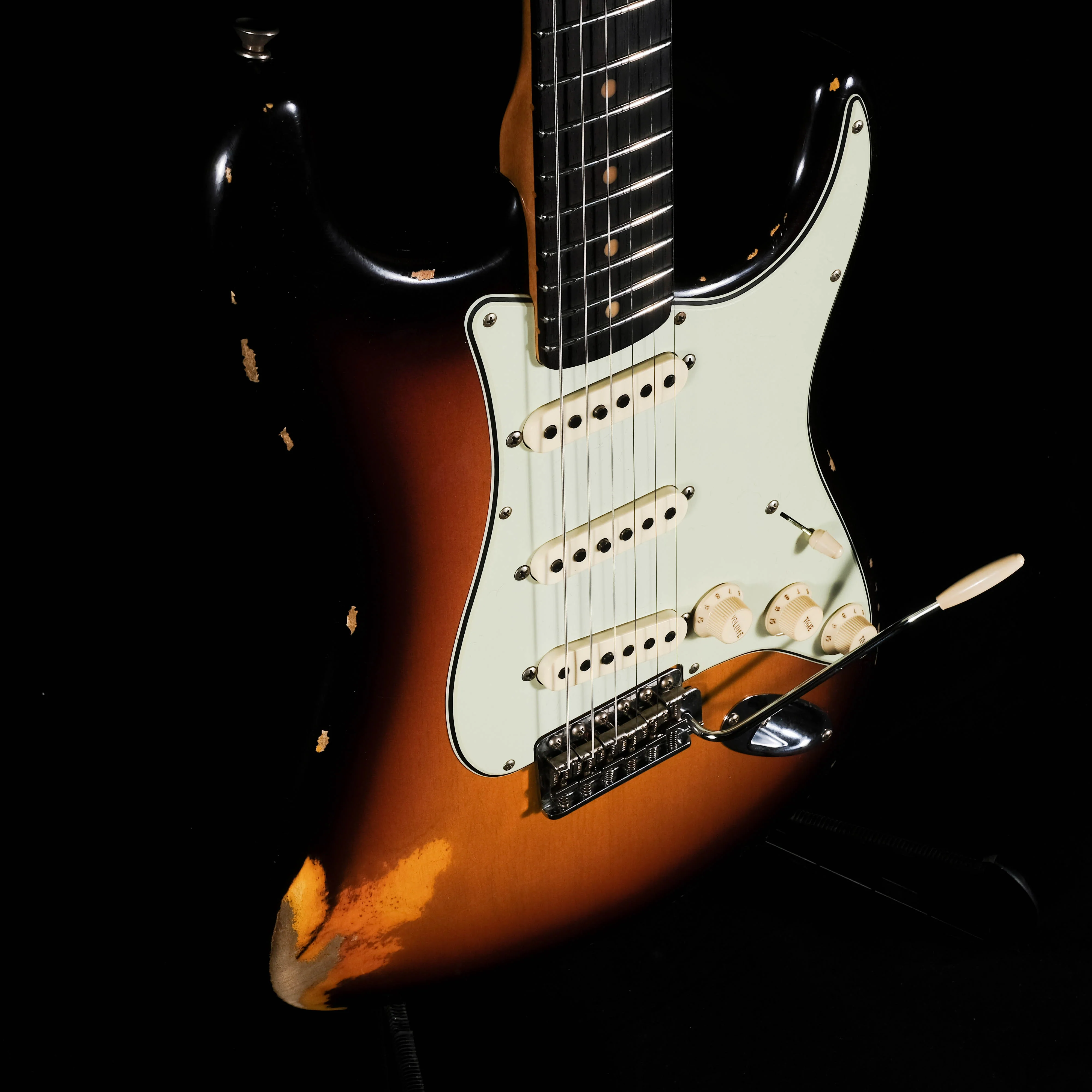 Fender Custom Shop Limited Edition Reverse Headstock '59 Stratocaster Relic Chocolate Sunburst With Case - Image 4