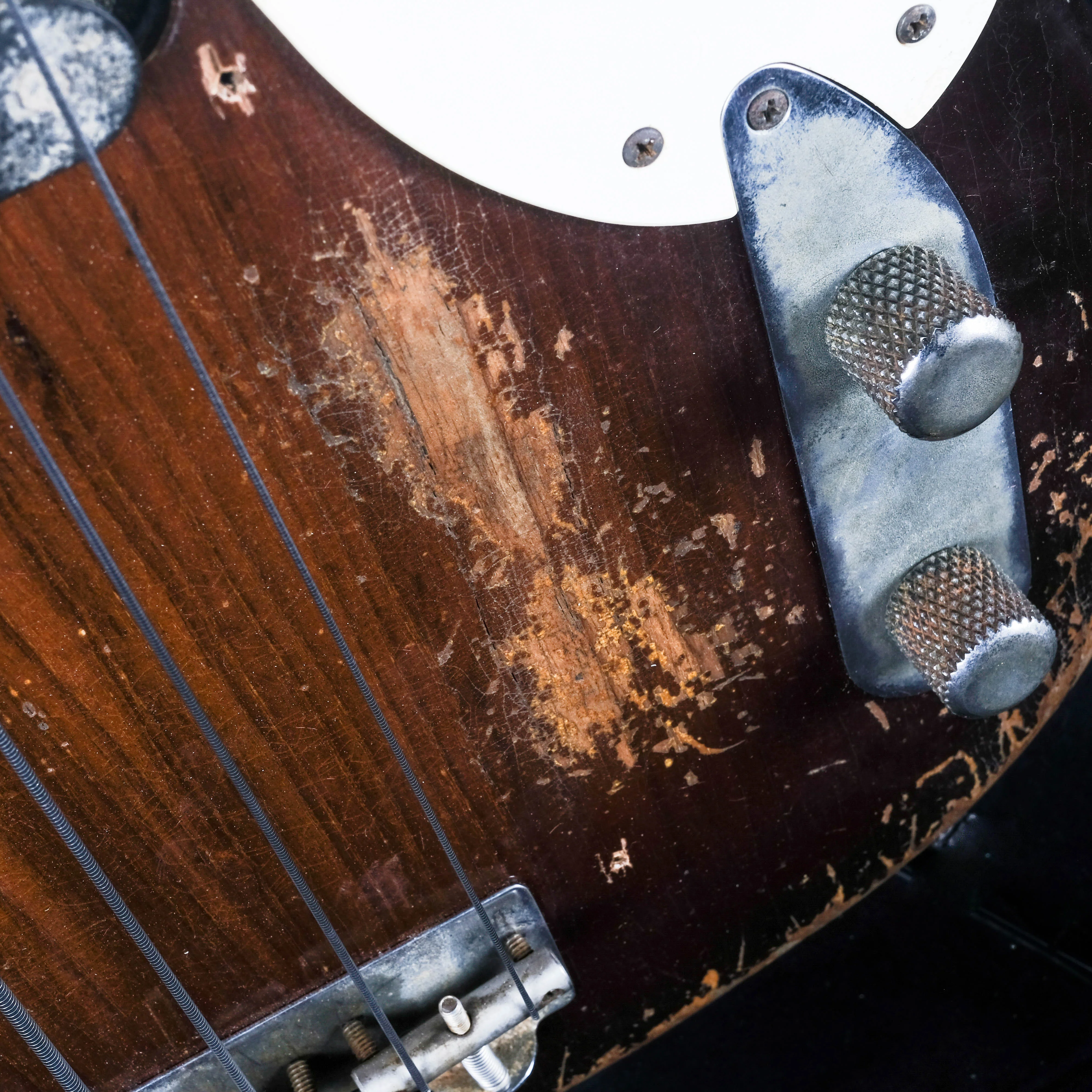 Fender Custom Shop Masterbuilt Vincent Van Trigt 1955 Precision Bass Heavy Relic 2-Tone Sunburst - Image 10
