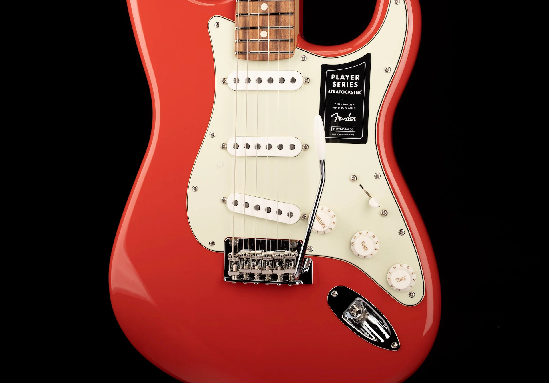 Fender Limited Edition Player Strat Pau Ferro Fingerboard Fiesta Red Electric Guitar - Image 6