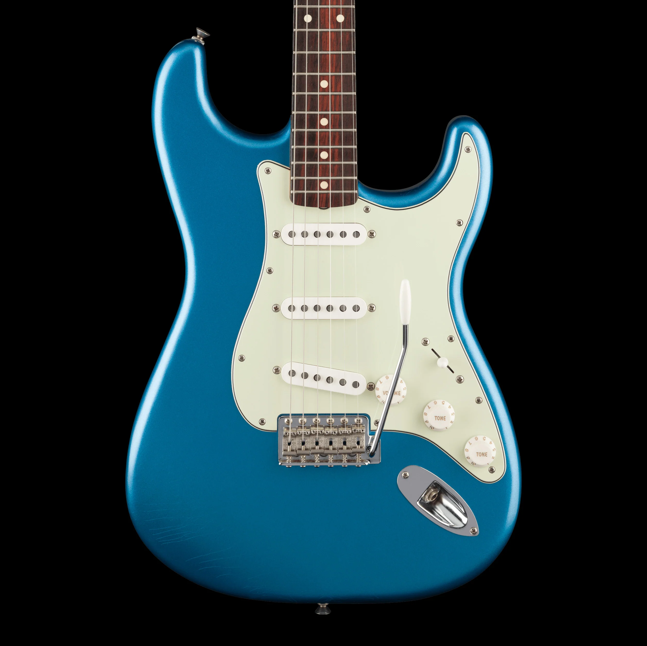 Fender Limited Edition Road Worn Vintera II '60s Stratocaster Lake Placid Blue With Gig Bag