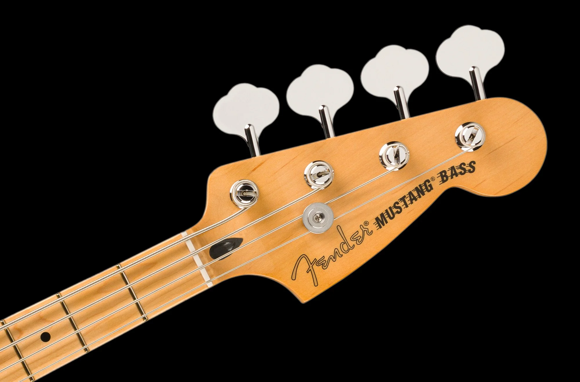 Fender Player II Mustang Bass PJ Maple Fingerboard 3-Color Sunburst - Image 6