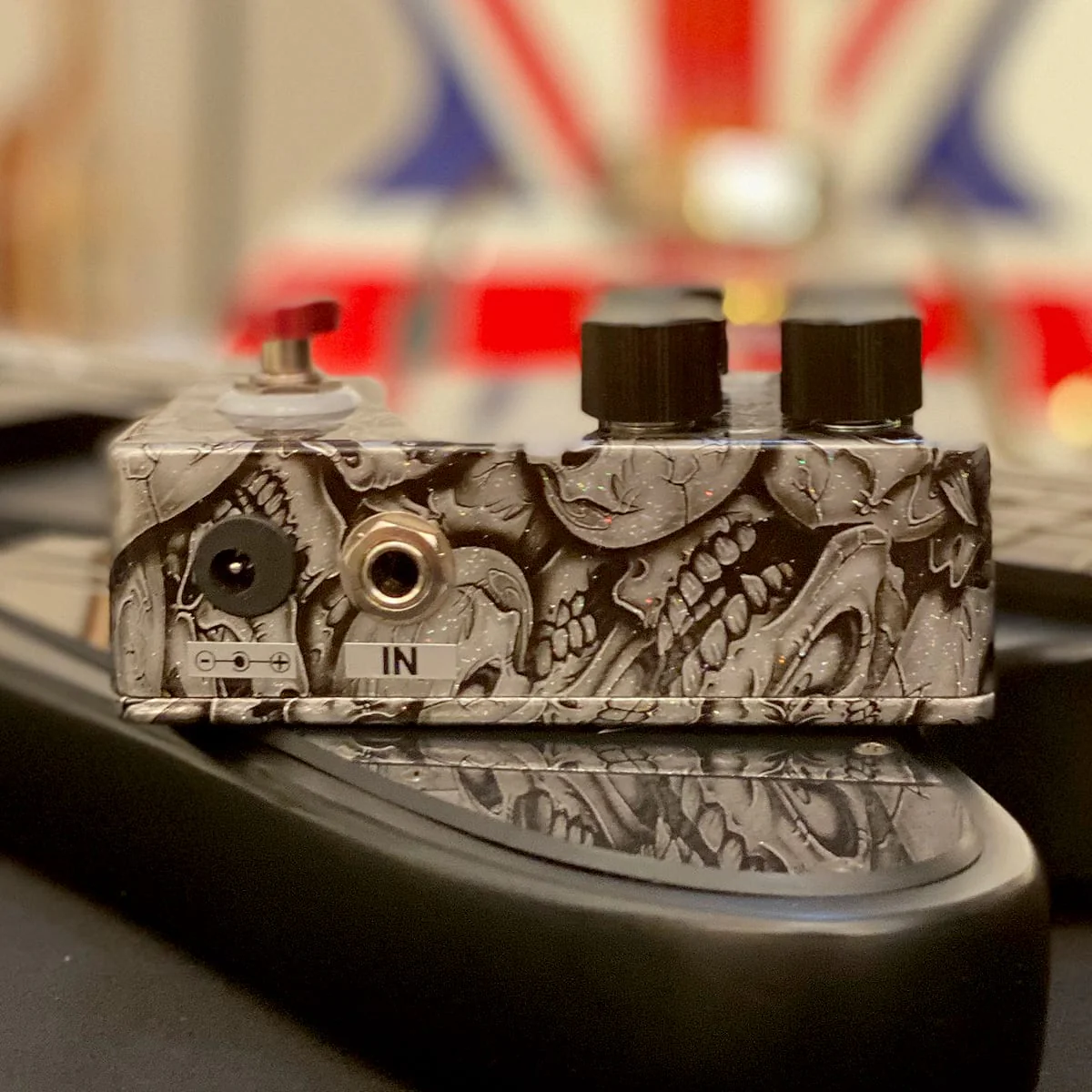 Flattley Guitar Effect Pedals Platinum Series Bass Nirvana Analogue Delay Bass Pedal - Image 3