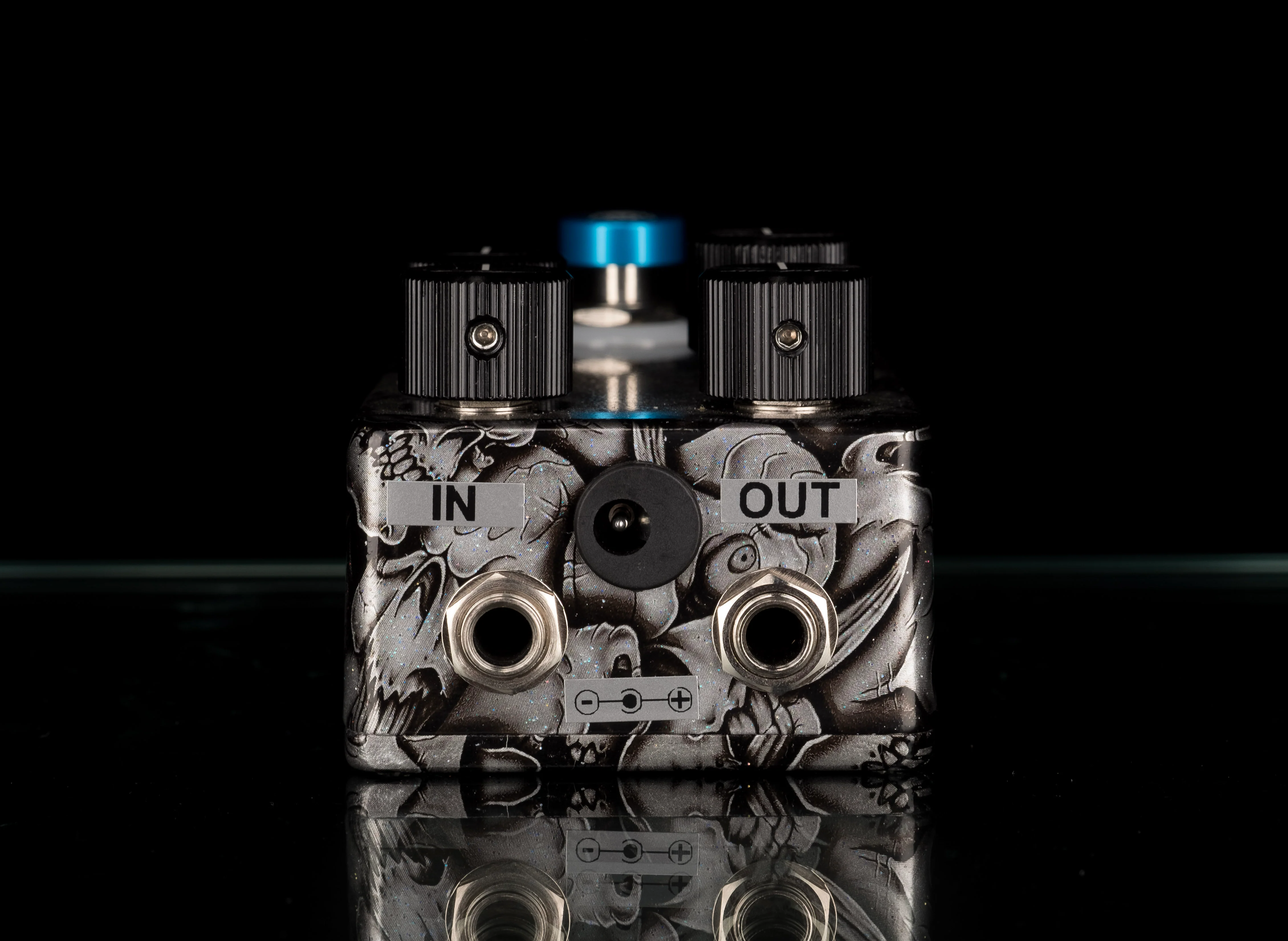Flattley Guitar Effect Pedals Platinum Series Poison Ivy Bass Fuzz Pedal - Image 3