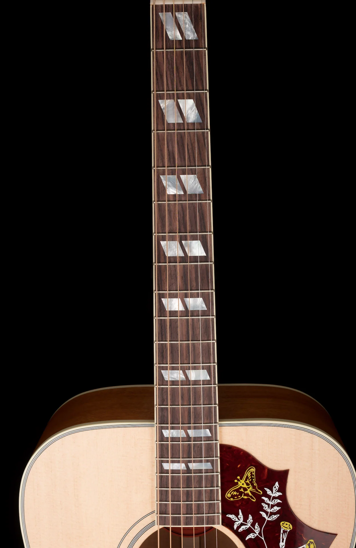 Gibson Hummingbird Faded Natural with Case - Image 9