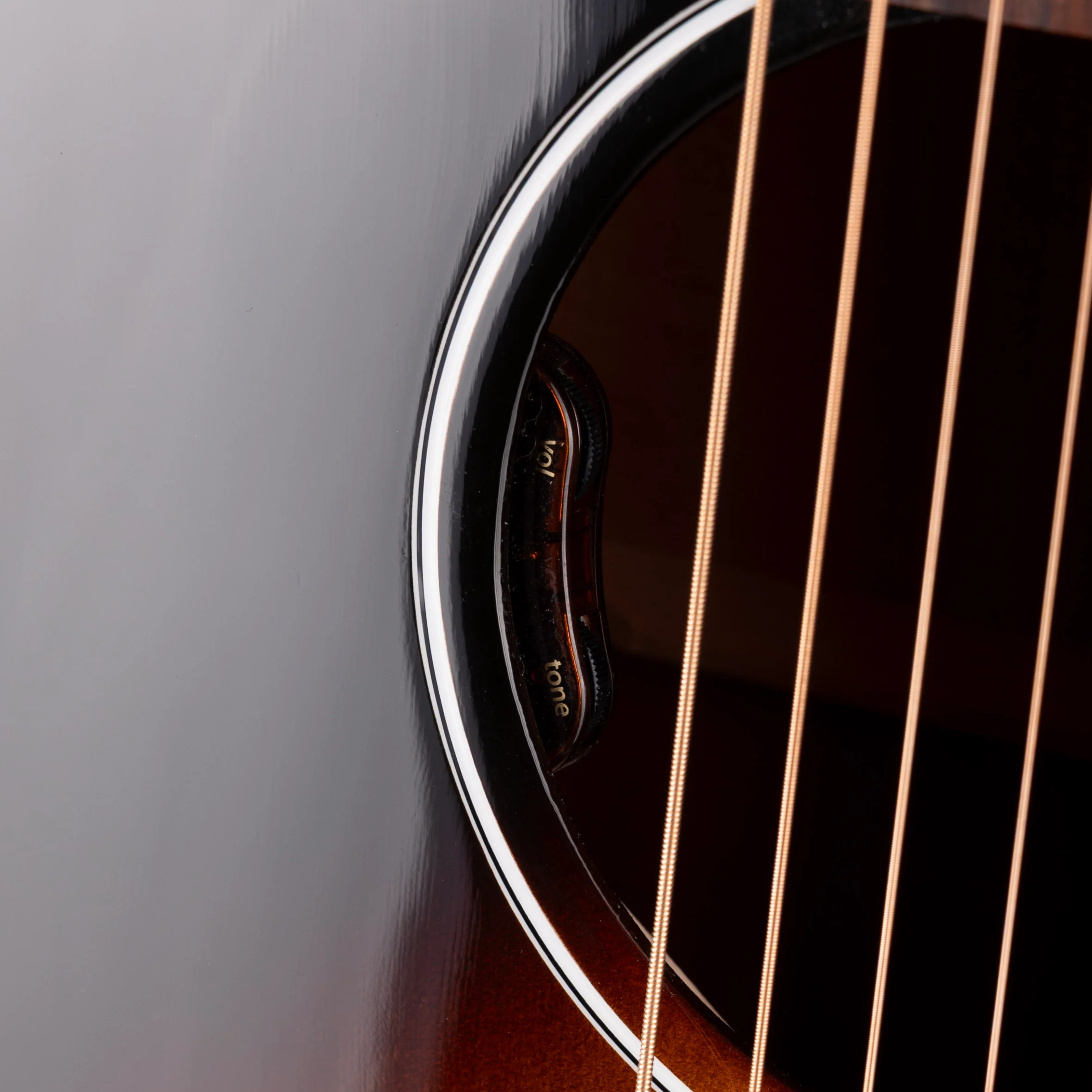 Gibson J-45 Standard Vintage Sunburst With Case - Image 5