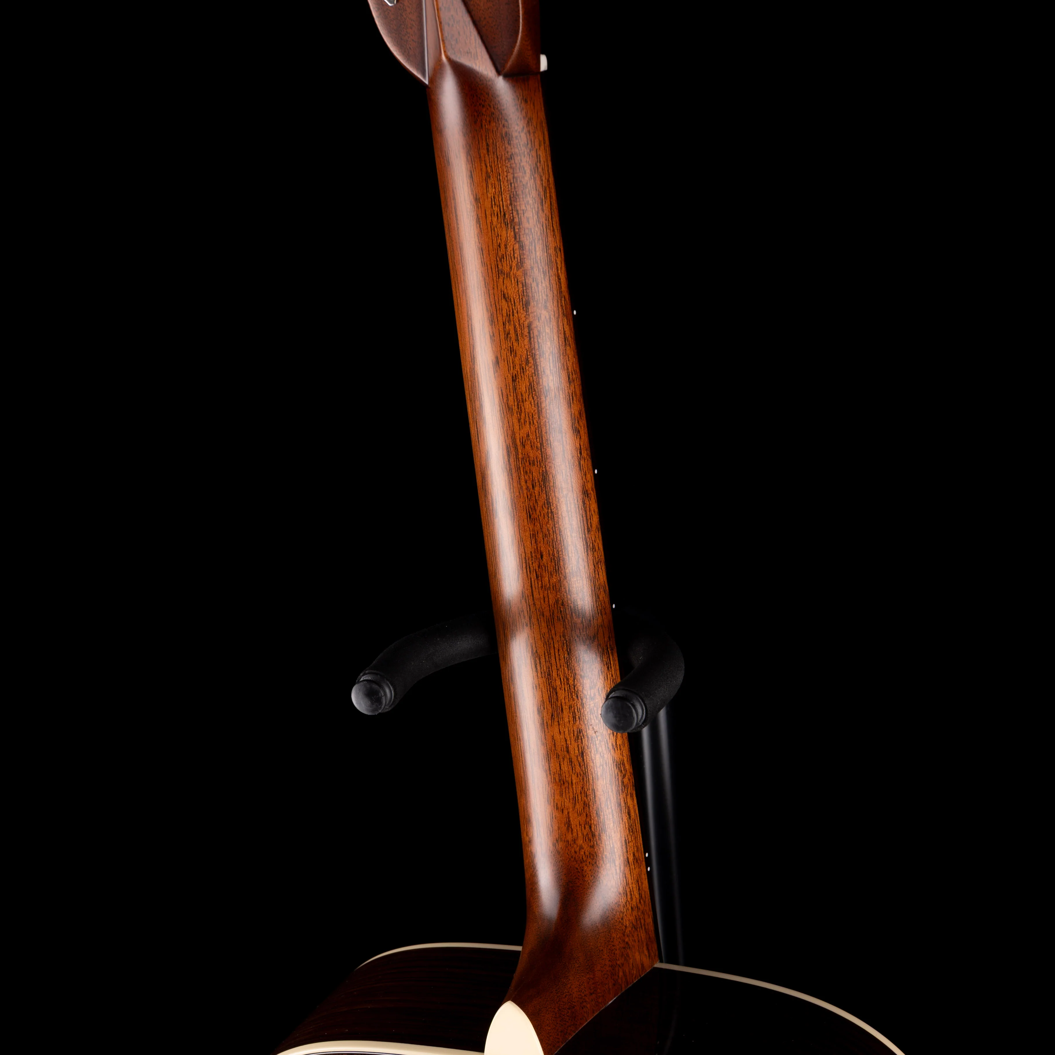 Martin 000-28 Standard (2025) Natural Acoustic Guitar with Case - Image 11