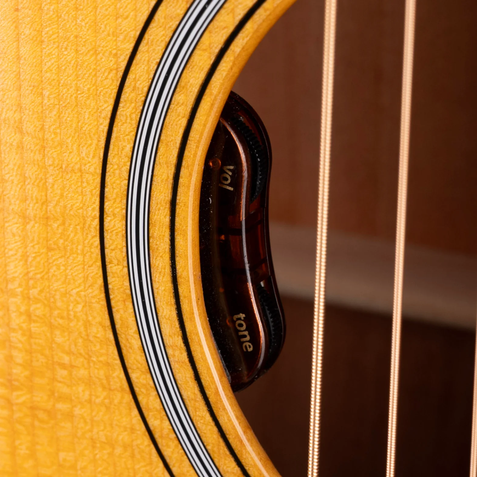 Martin 000E Retro Plus Mahogany Natural Acoustic Guitar with Case - Image 6