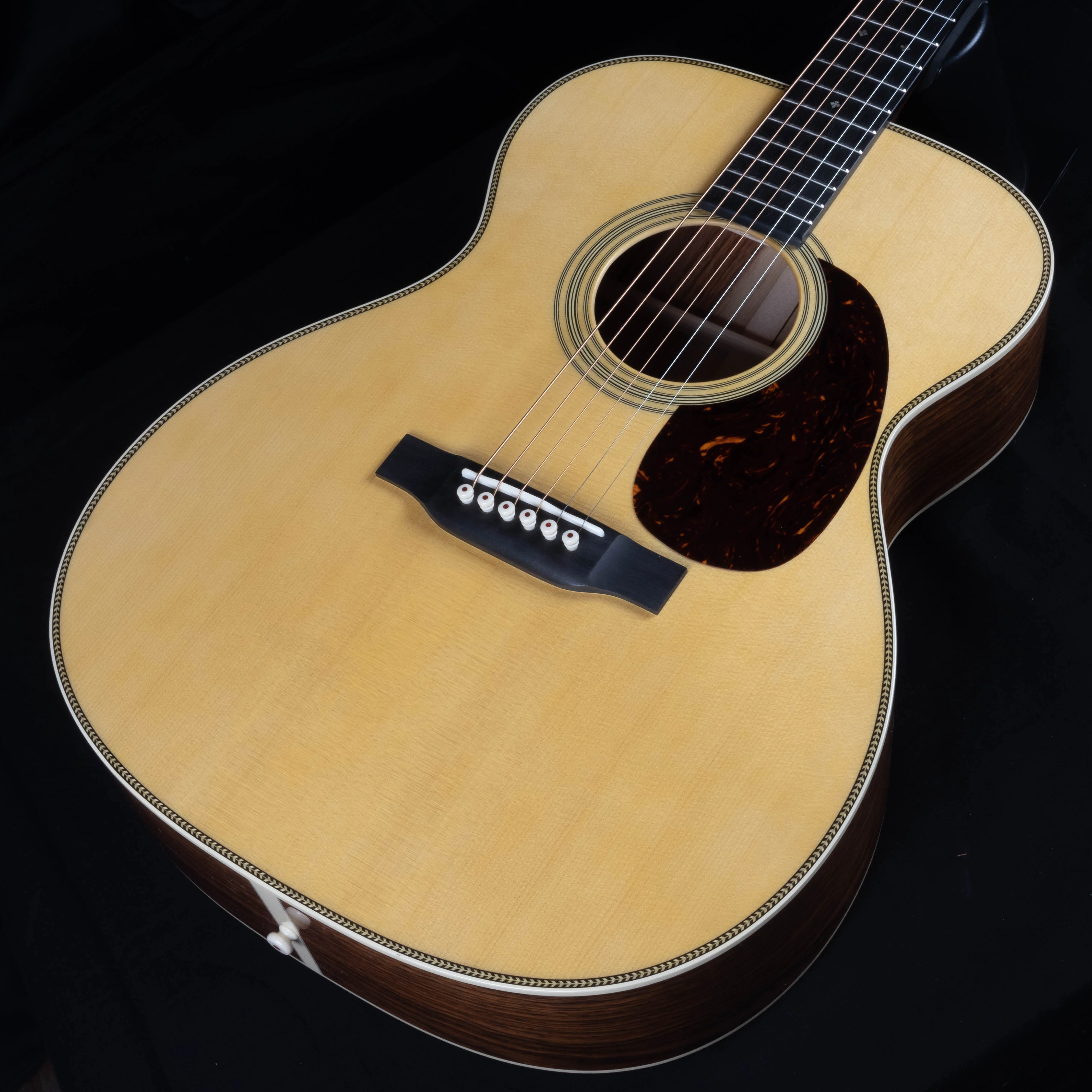 Martin Custom Shop 000 Size 28 Style Guatemalan Rosewood with Engelmann Spruce Top - Image 4