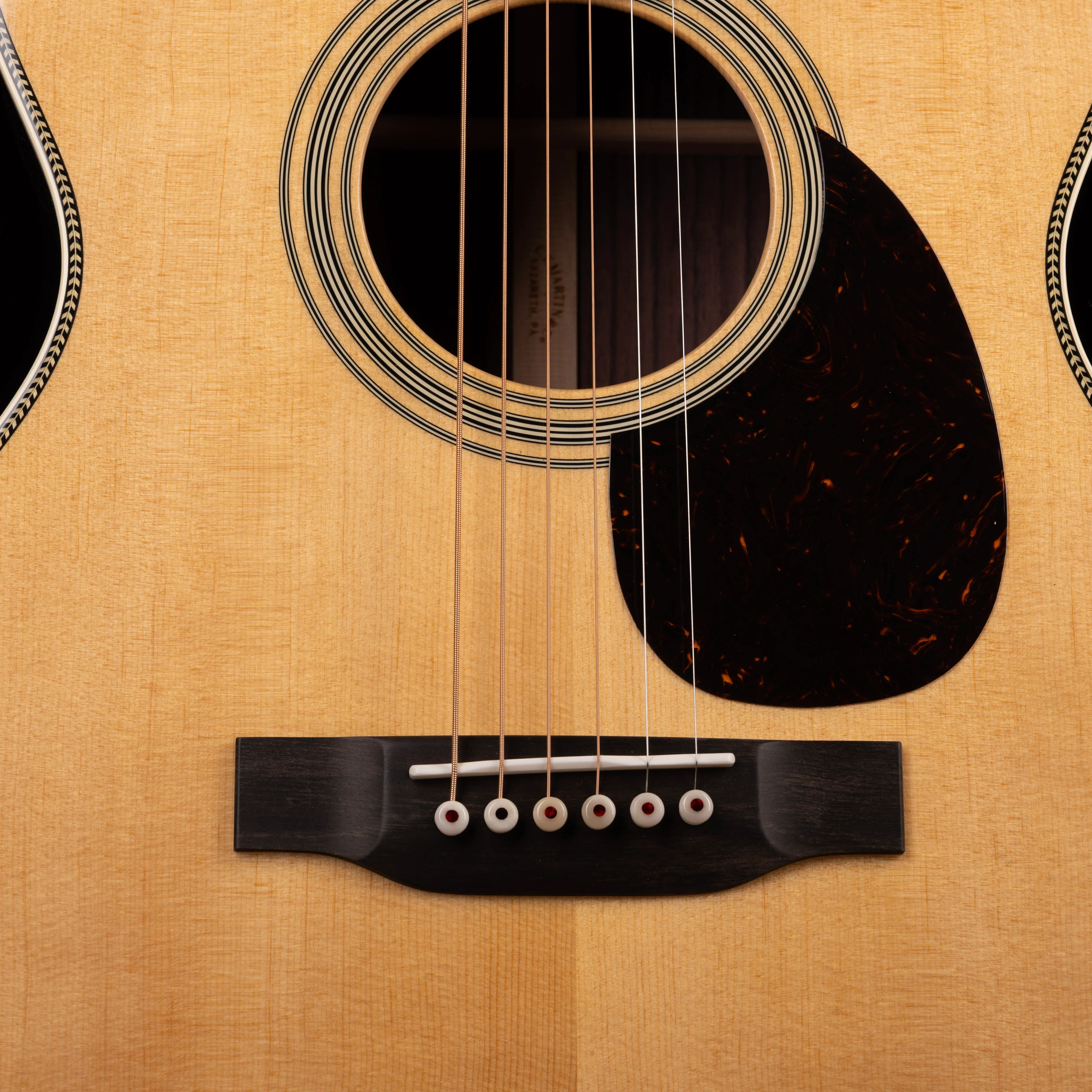 Martin OM-28 Standard (2025 Spec) Natural Acoustic Guitar with Case - Image 6