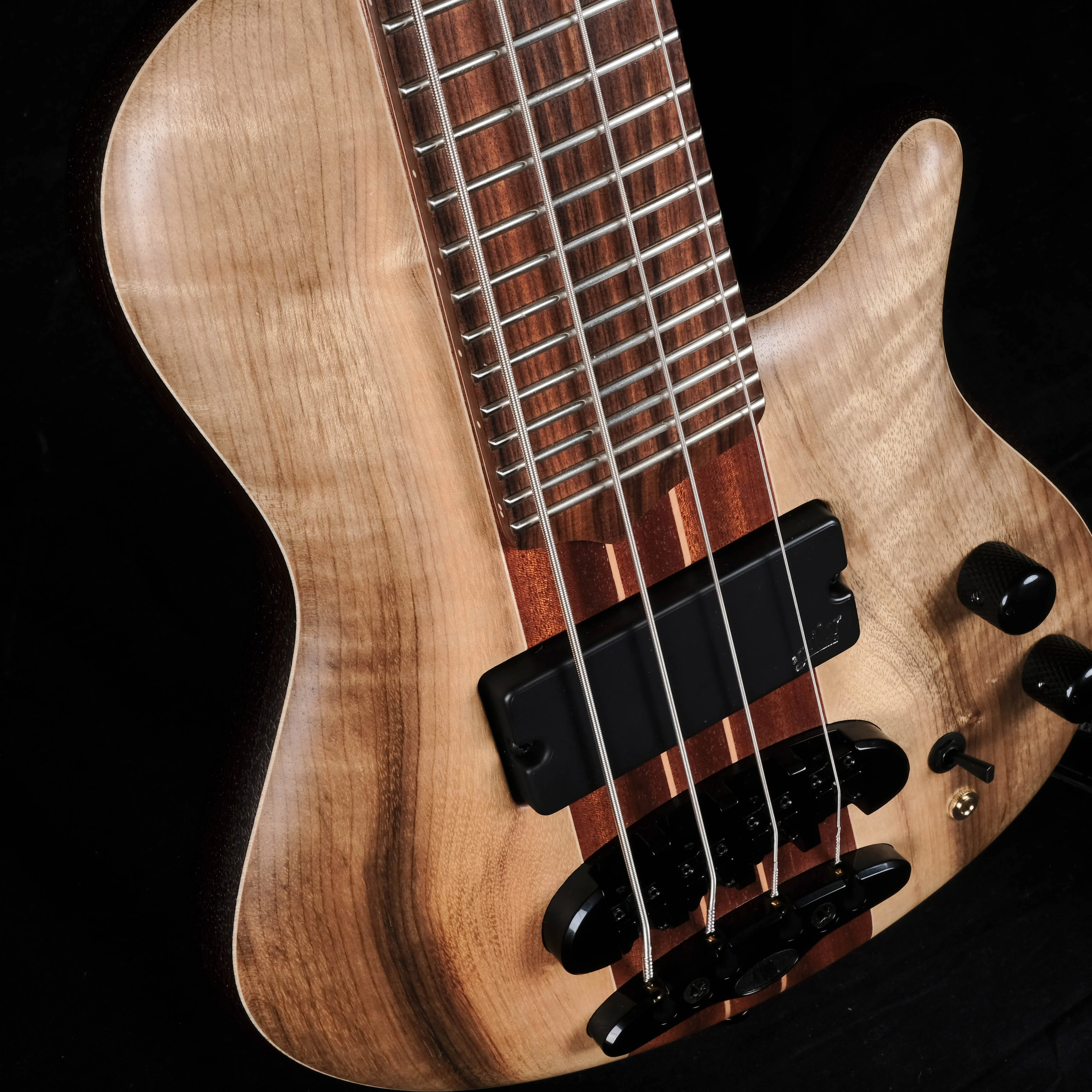 Mayones Cali 4 Bass Wenge Back Myrtlewood Top Pau Ferro Fingerboard With Case - Image 4