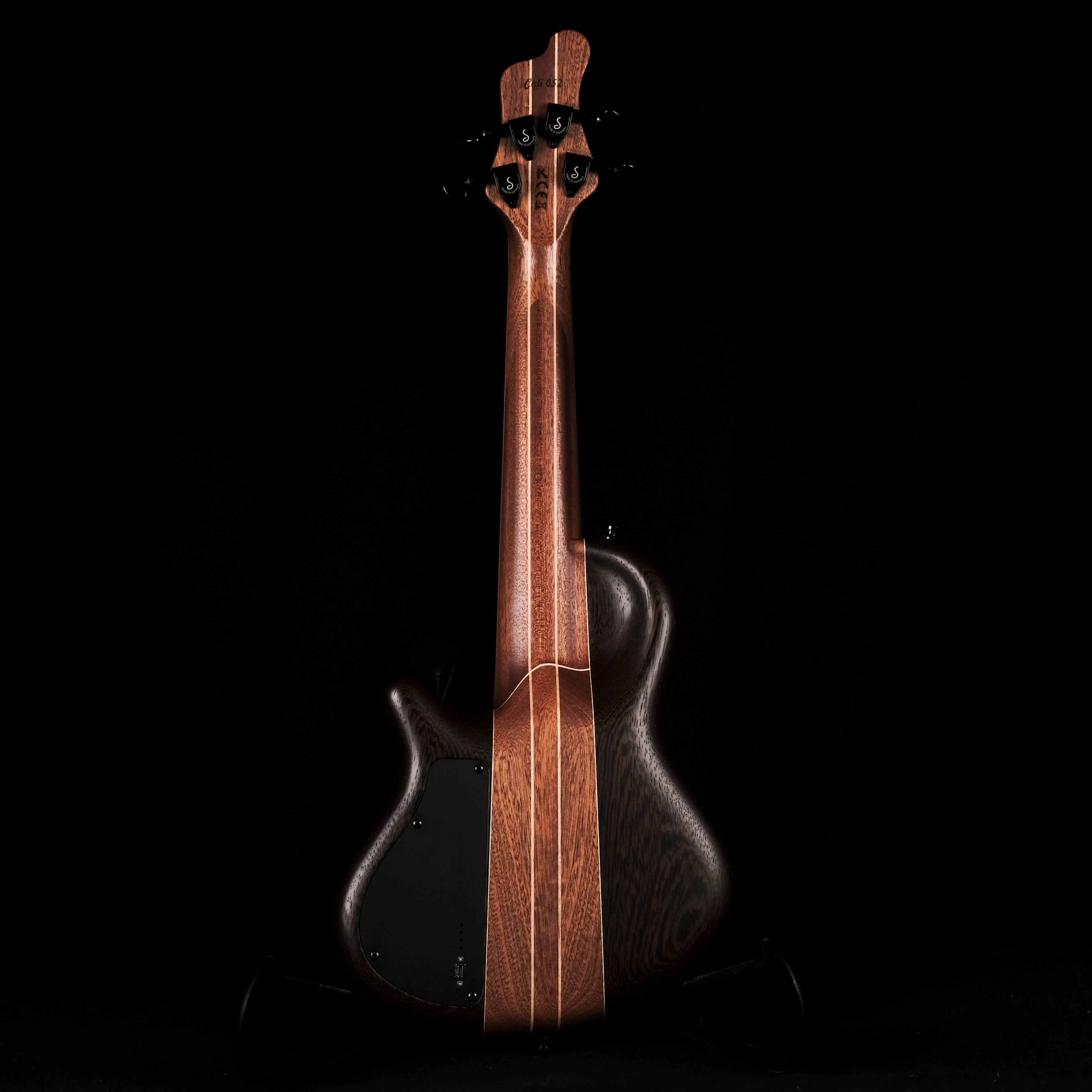 Mayones Cali 4 Bass Wenge Back Myrtlewood Top Pau Ferro Fingerboard With Case - Image 6