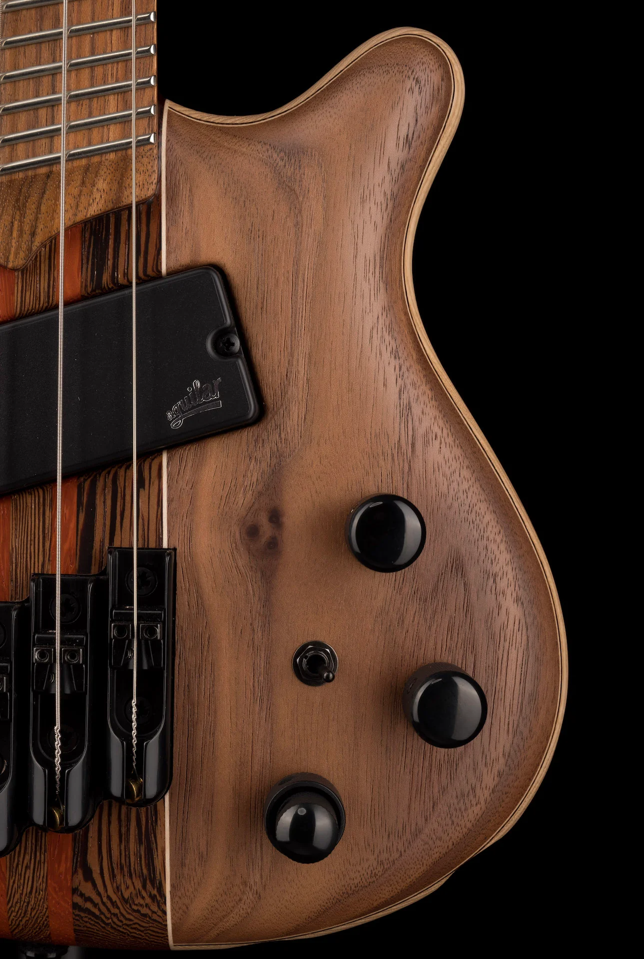 Mayones Cali4 Cali 4 VF Bass V Frets Walnut Top 5 Ply Wenge-Padouk Neck - Image 5