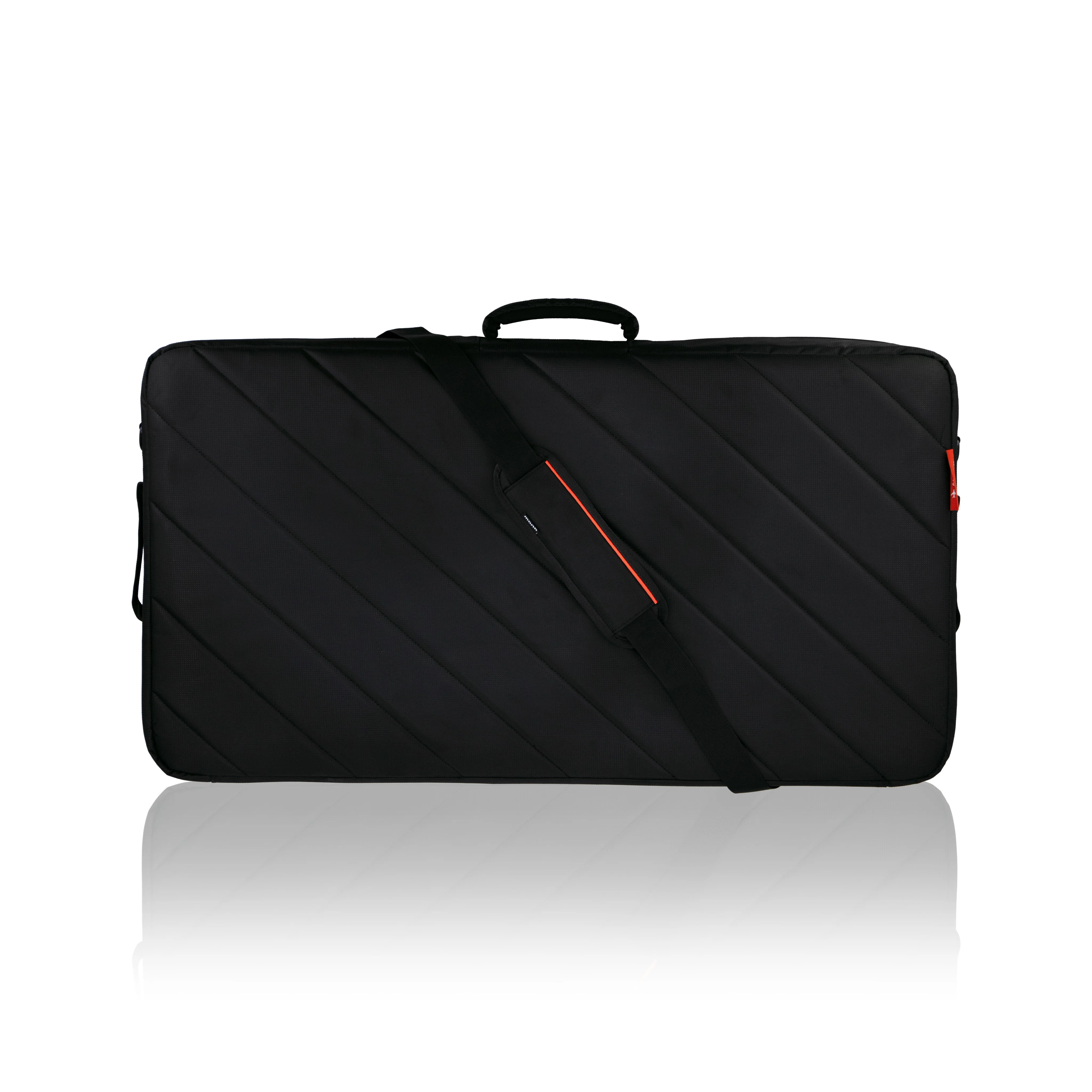 Mono Pedalboard Rail Large Black With Stealth Club Accessory Case - PFX-PBR-L-BLK-BDL - Image 9