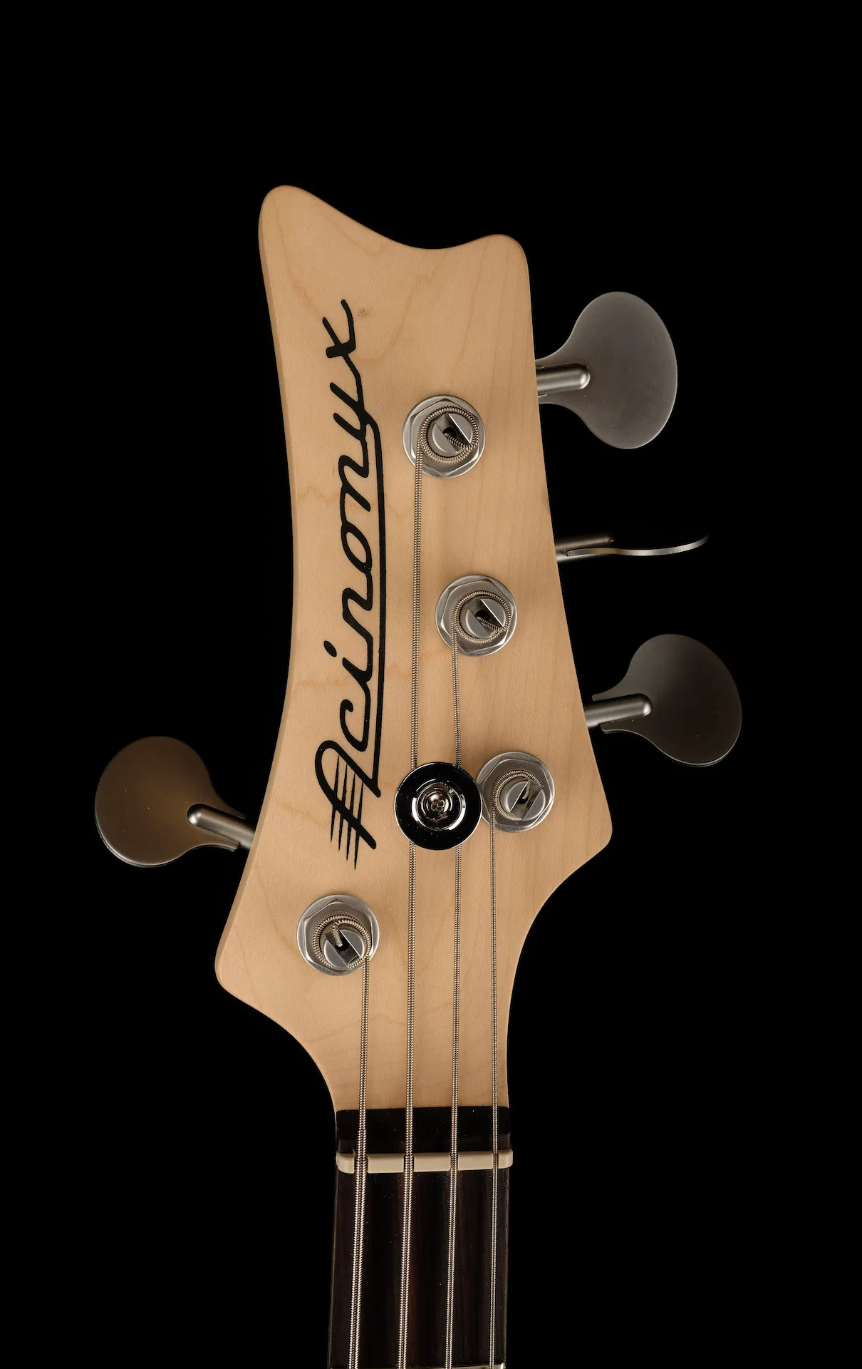 Nordstrand Audio Acinonyx Short Scale Bass - Olympic White Tortoise Pickguard with Gig Bag - Image 13