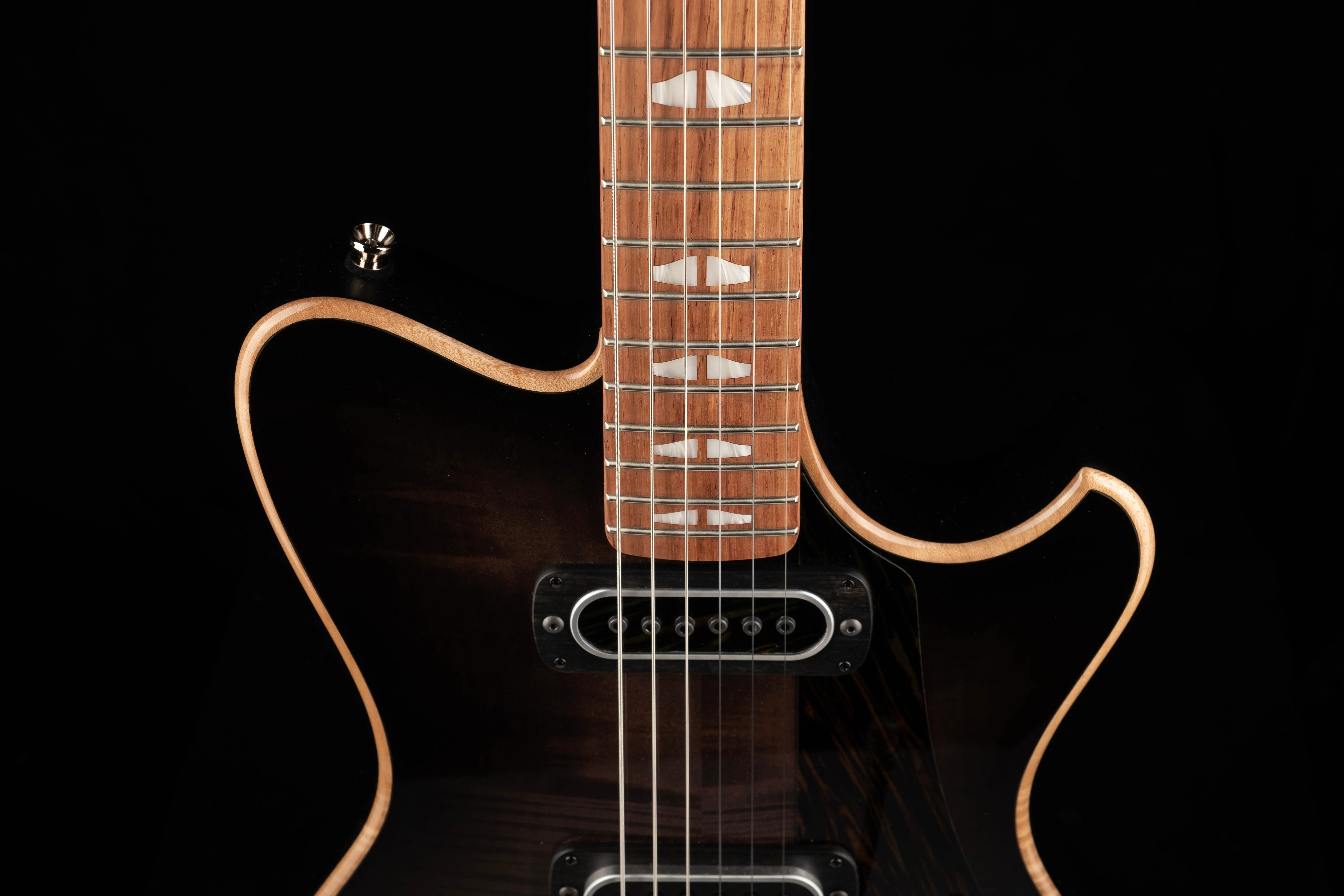Powers Electric A-Type Select Shadow Black With Softshell Case - Image 6