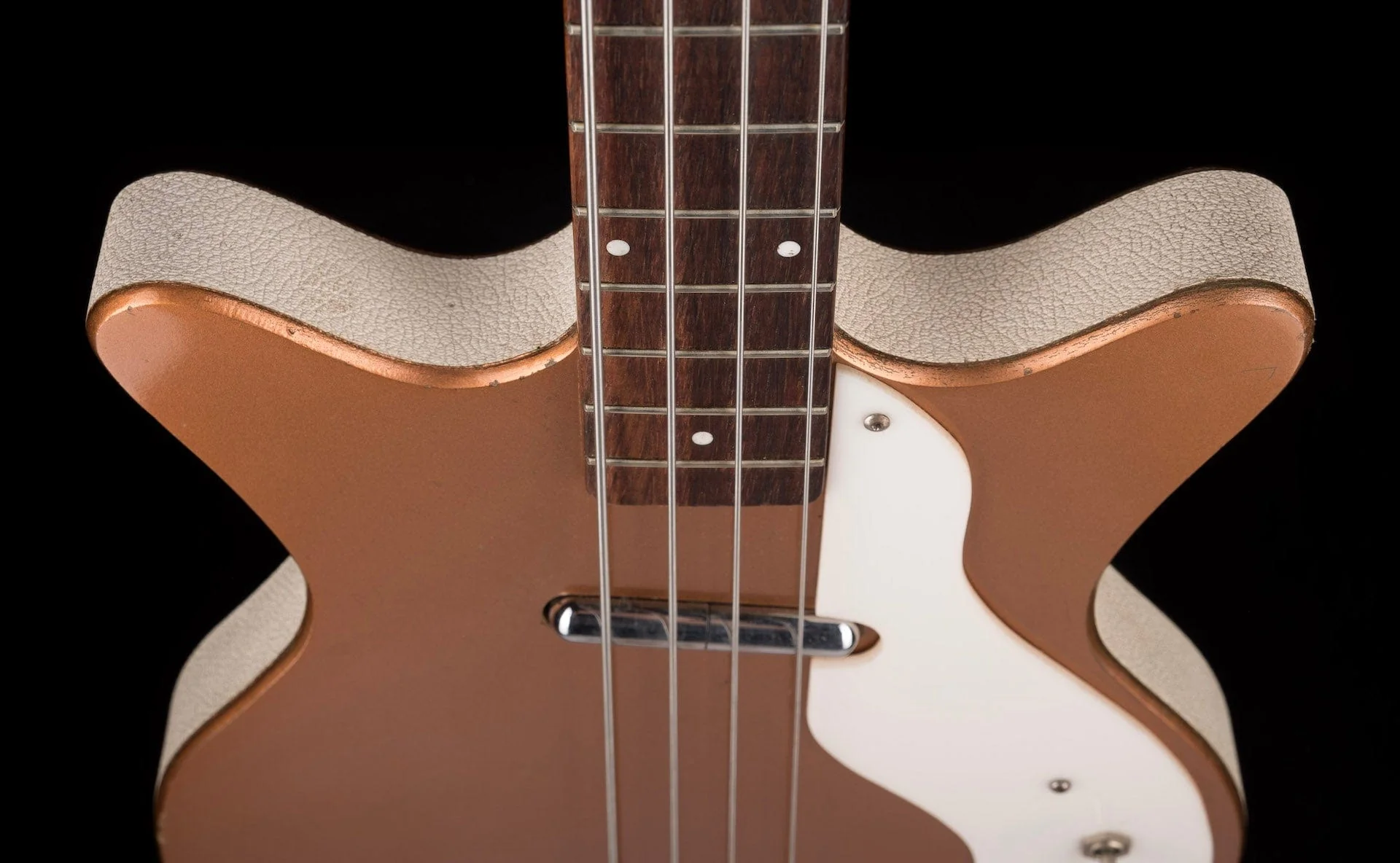 Vintage 1960's Danelectro Model 3412 Shorthorn Bass Copper With Bag - Image 12