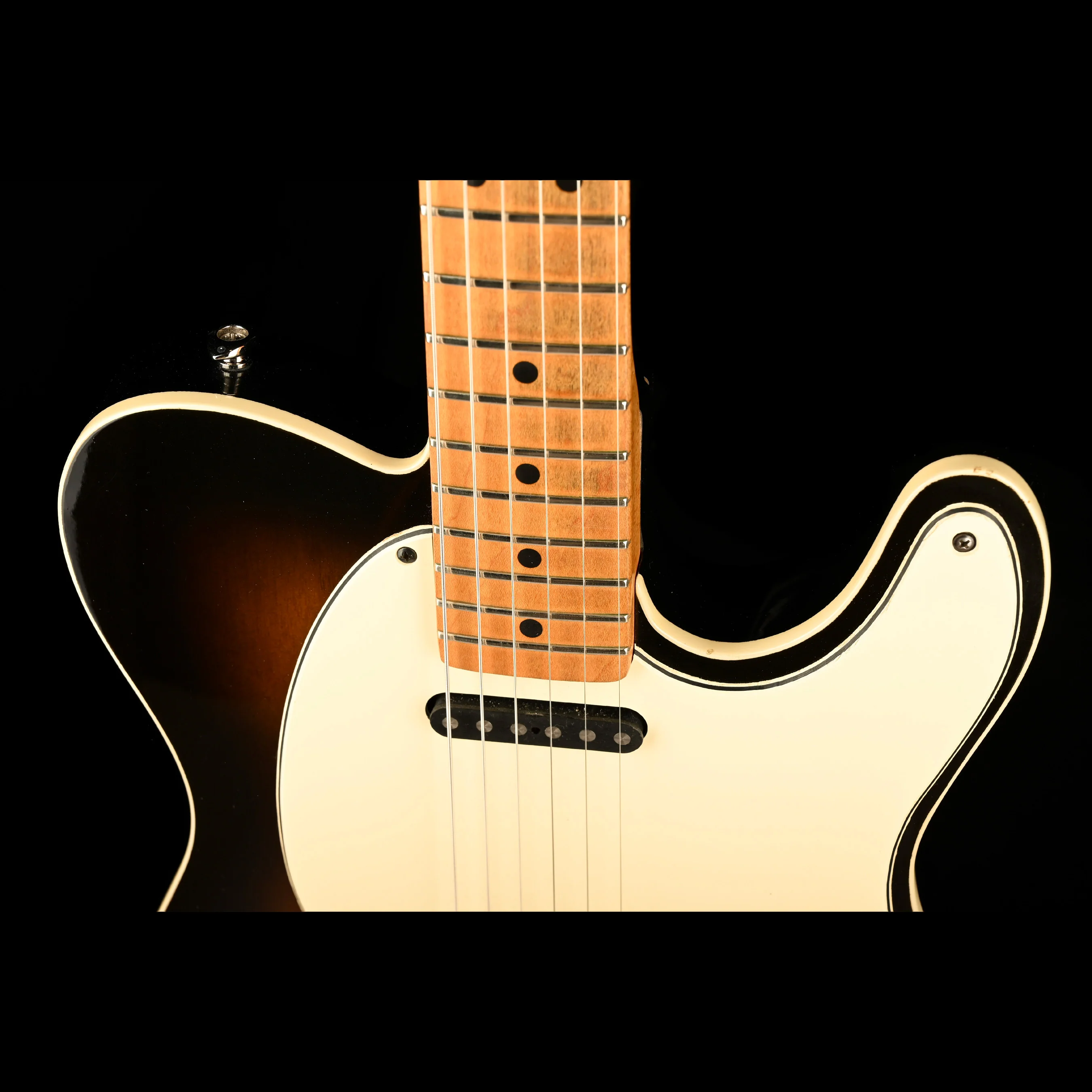 Vintage 1980 Charvel Stephen Stern Style 2 Custom Sunburst SUPER-RARE Guitar - Image 4