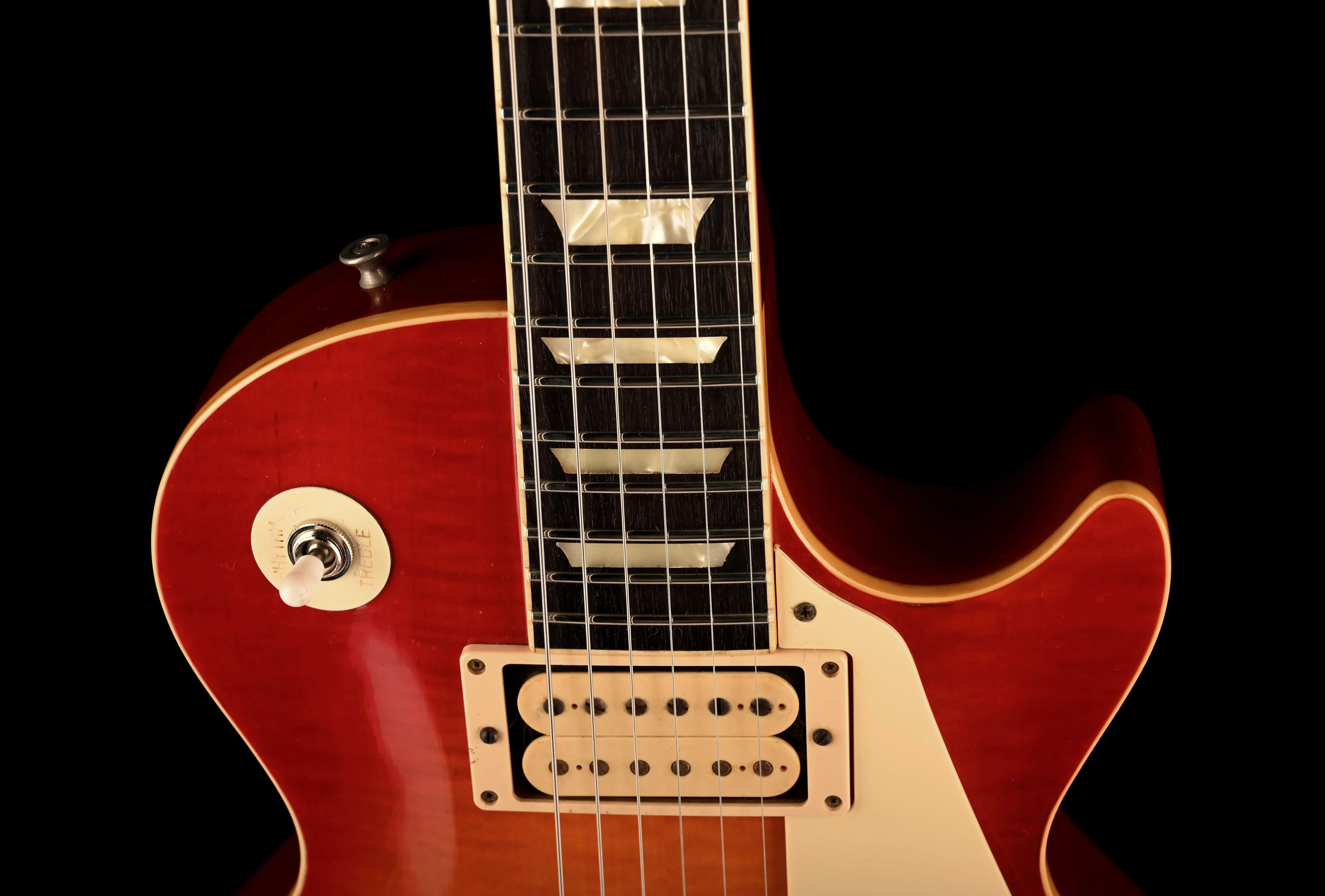 Vintage 1980 Tokai Reborn Old LP-style LS-120 Guitar Cherry Sunburst With OHSC - Image 3
