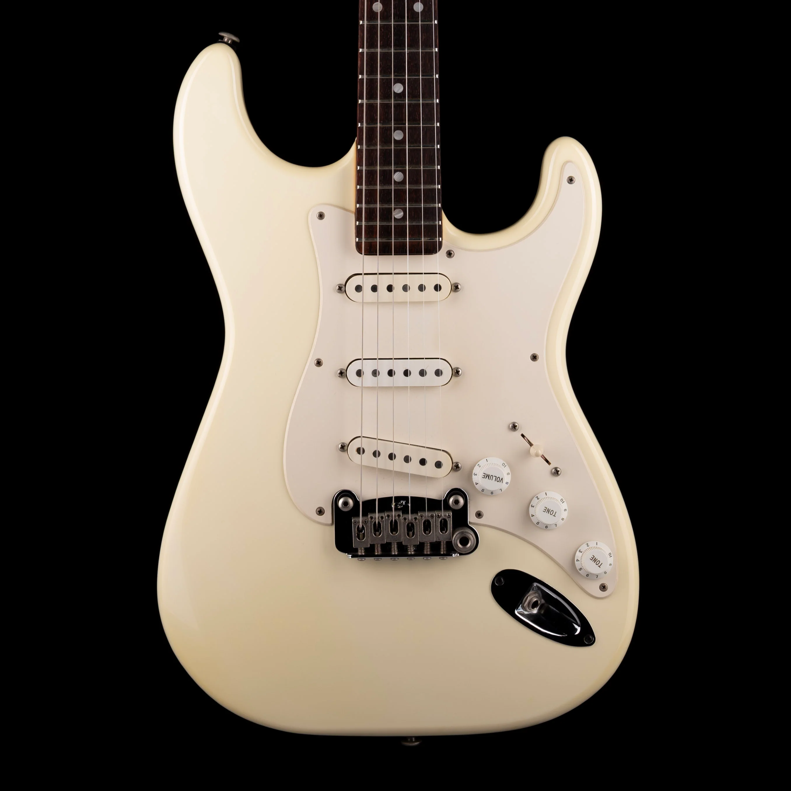 Pre Owned 1997 G&L Legacy Deluxe White Electric Guitar With OHSC