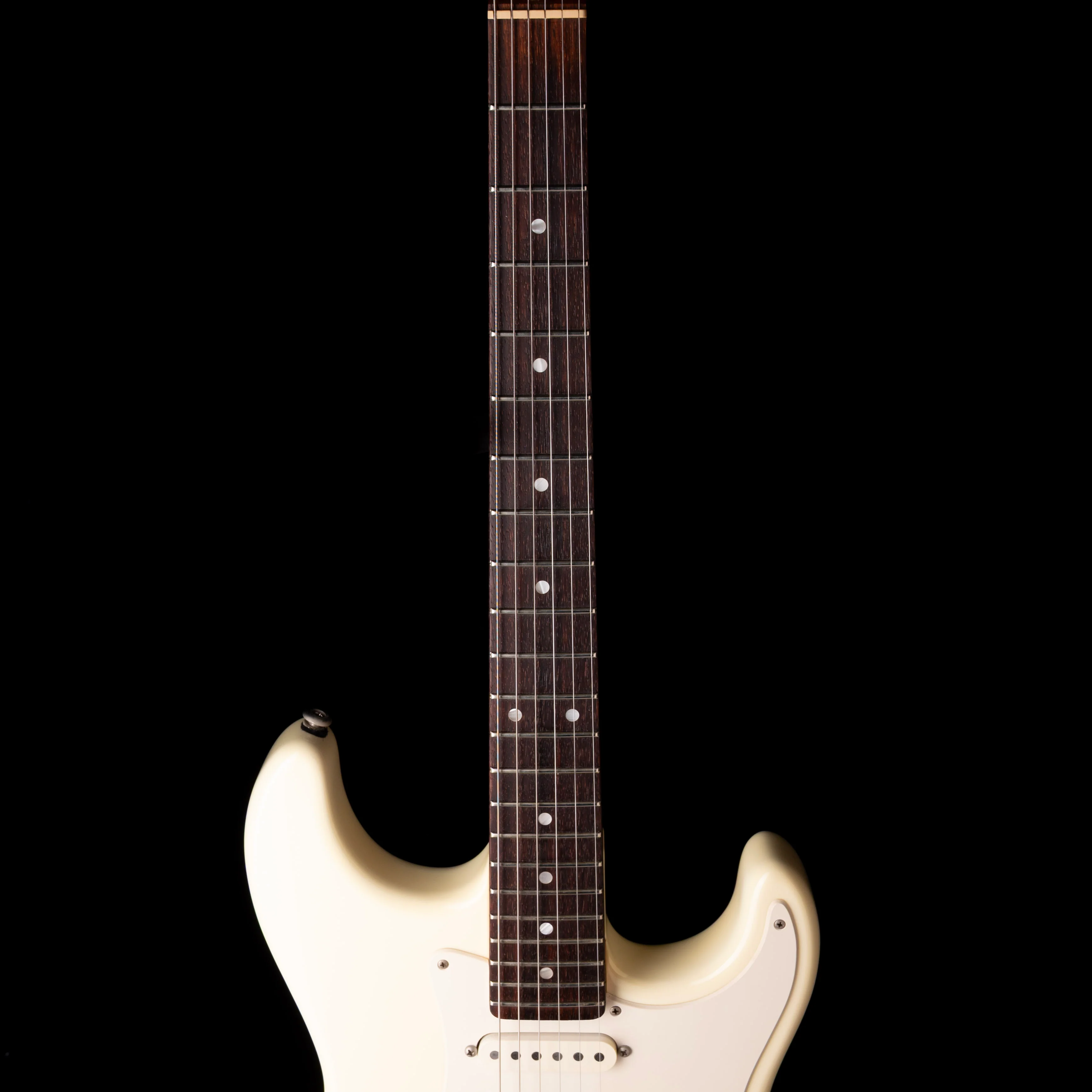 Pre Owned 1997 G&L Legacy Deluxe White Electric Guitar With OHSC - Image 7