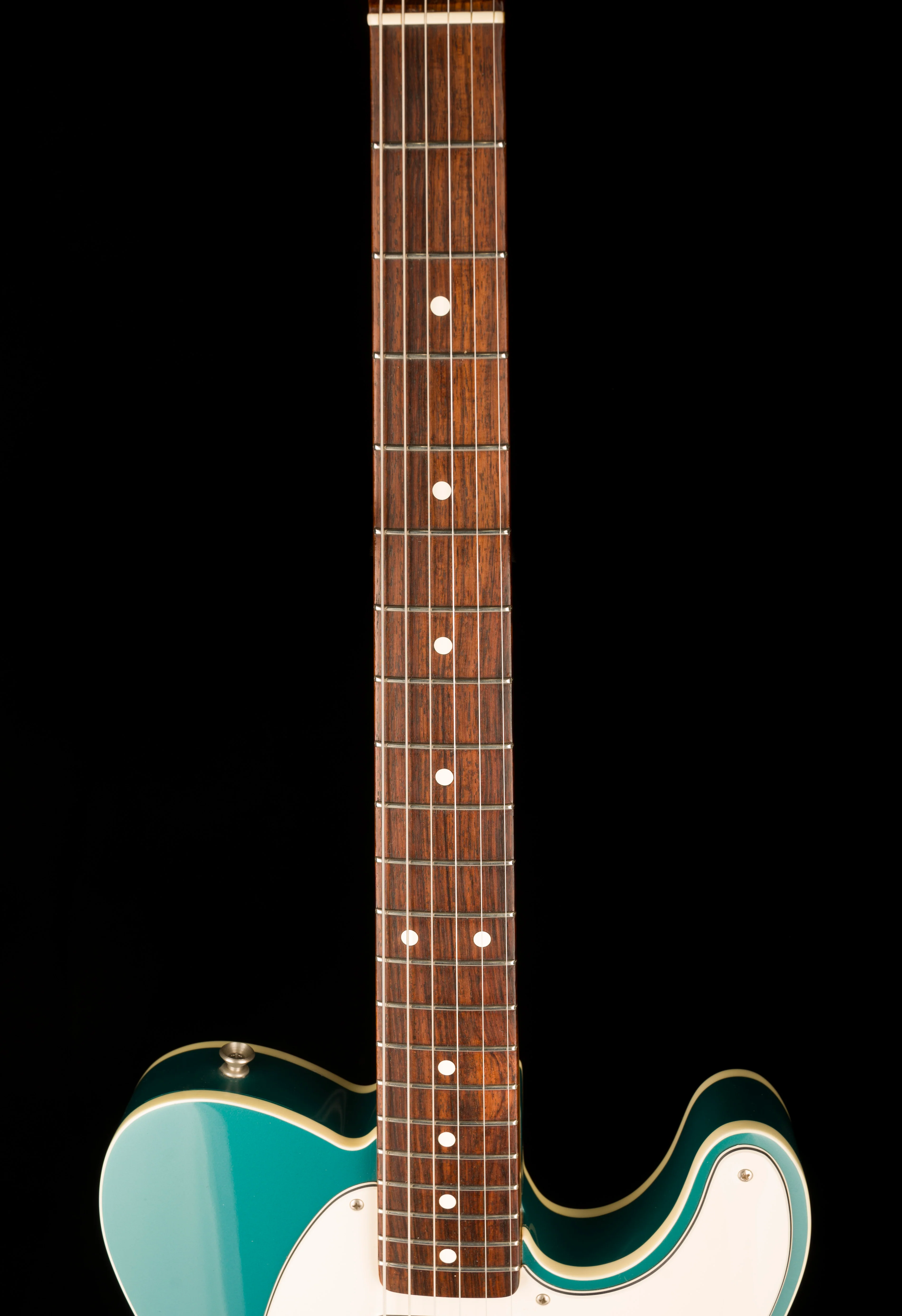 Pre Owned 2001 Fender American Vintage ‘62 Telecaster Custom Ocean Turquoise With Case - Image 10