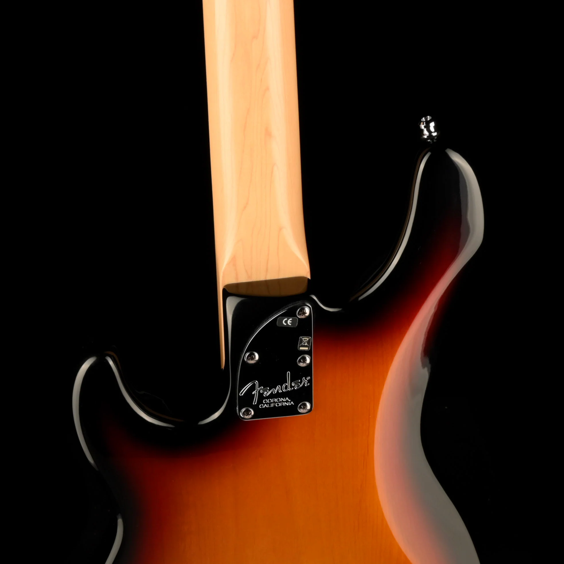 Pre Owned 2006 Fender American Deluxe Precision Bass 3-Color Sunburst With Case - Image 13