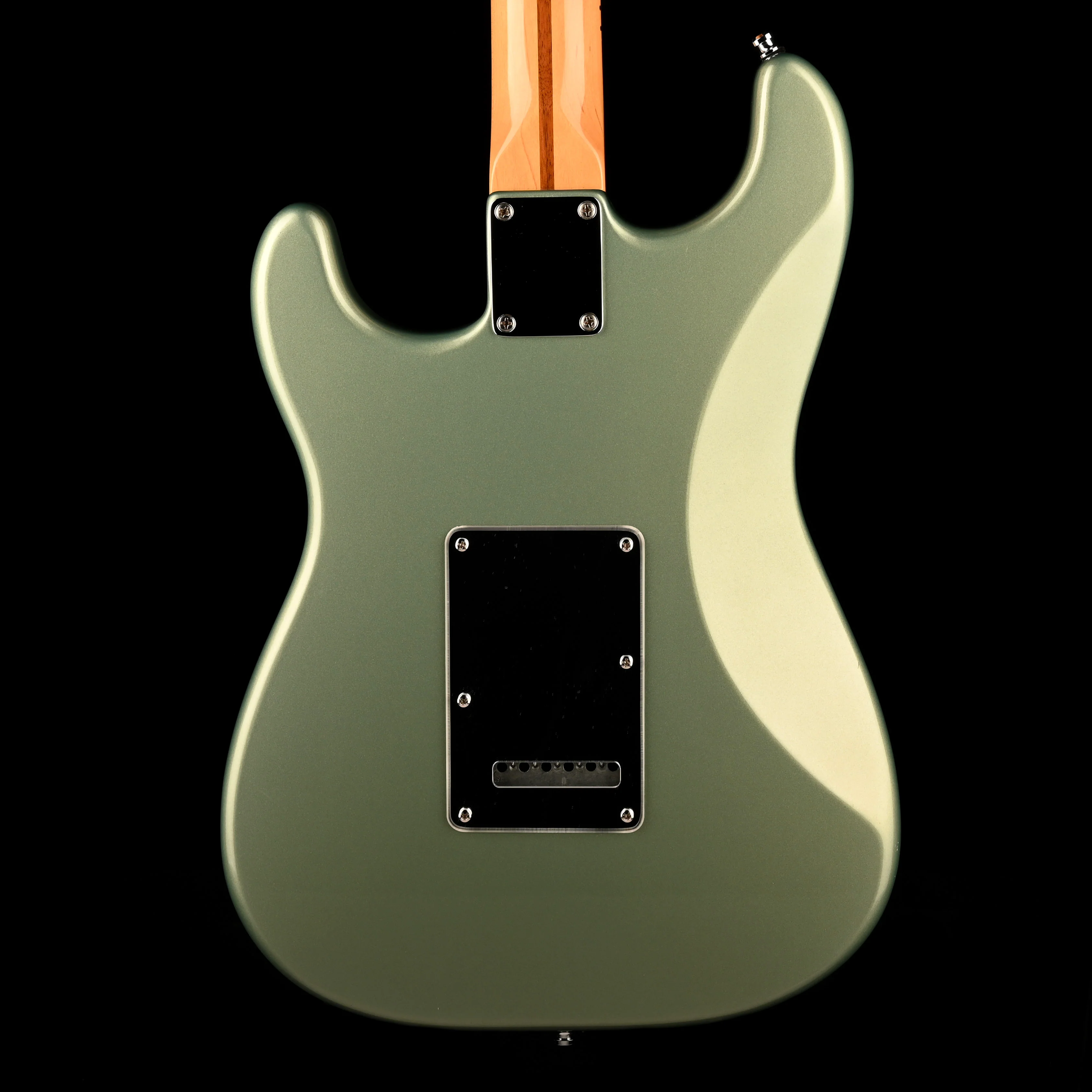 Pre Owned 2006 Fender Reverse Headstock Stratocaster Modified Metallic Green with Gig Bag - Image 13