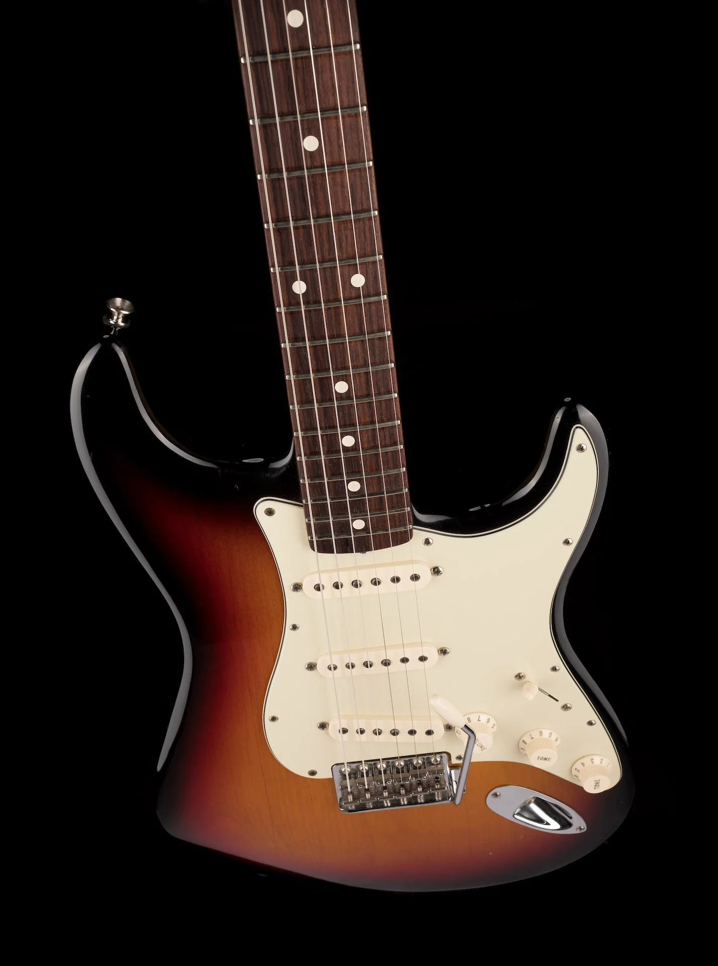 Pre Owned 2007 Fender '62 Hot Rod Reissue Stratocaster Sunburst With Arcane 61 Experience Pickups With OHSC - Image 4