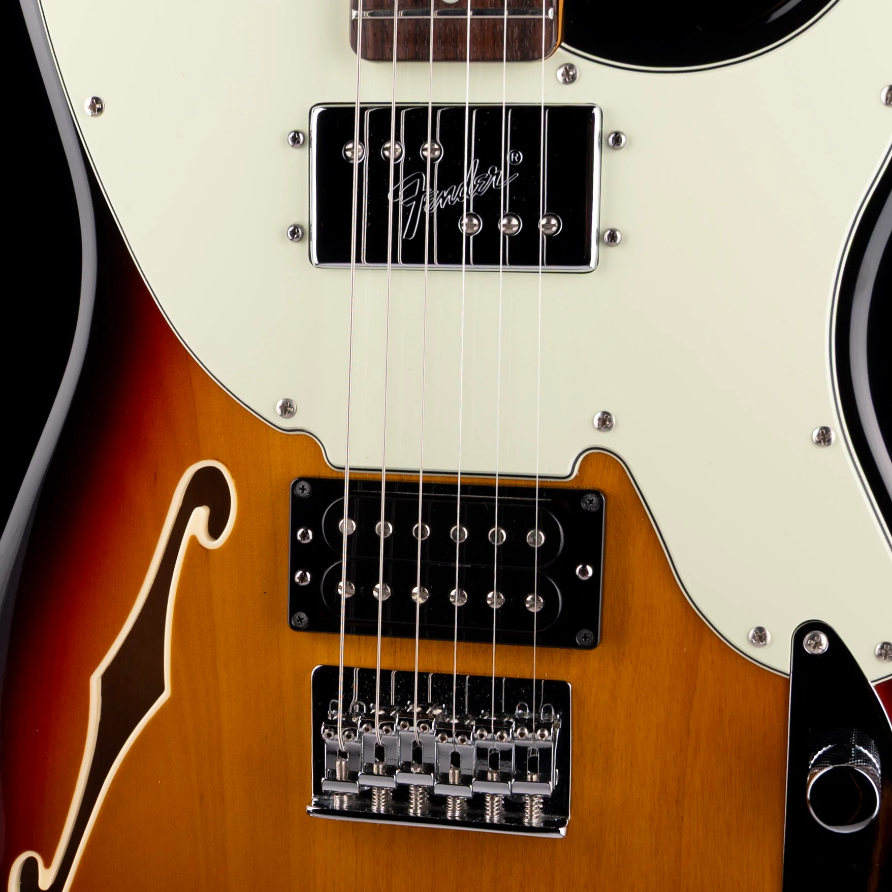 Pre-Owned 2011 Fender Made In Japan ‘72 Pawnshop Strat Thinline 3-Tone Sunburst With Gig Bag - Image 4