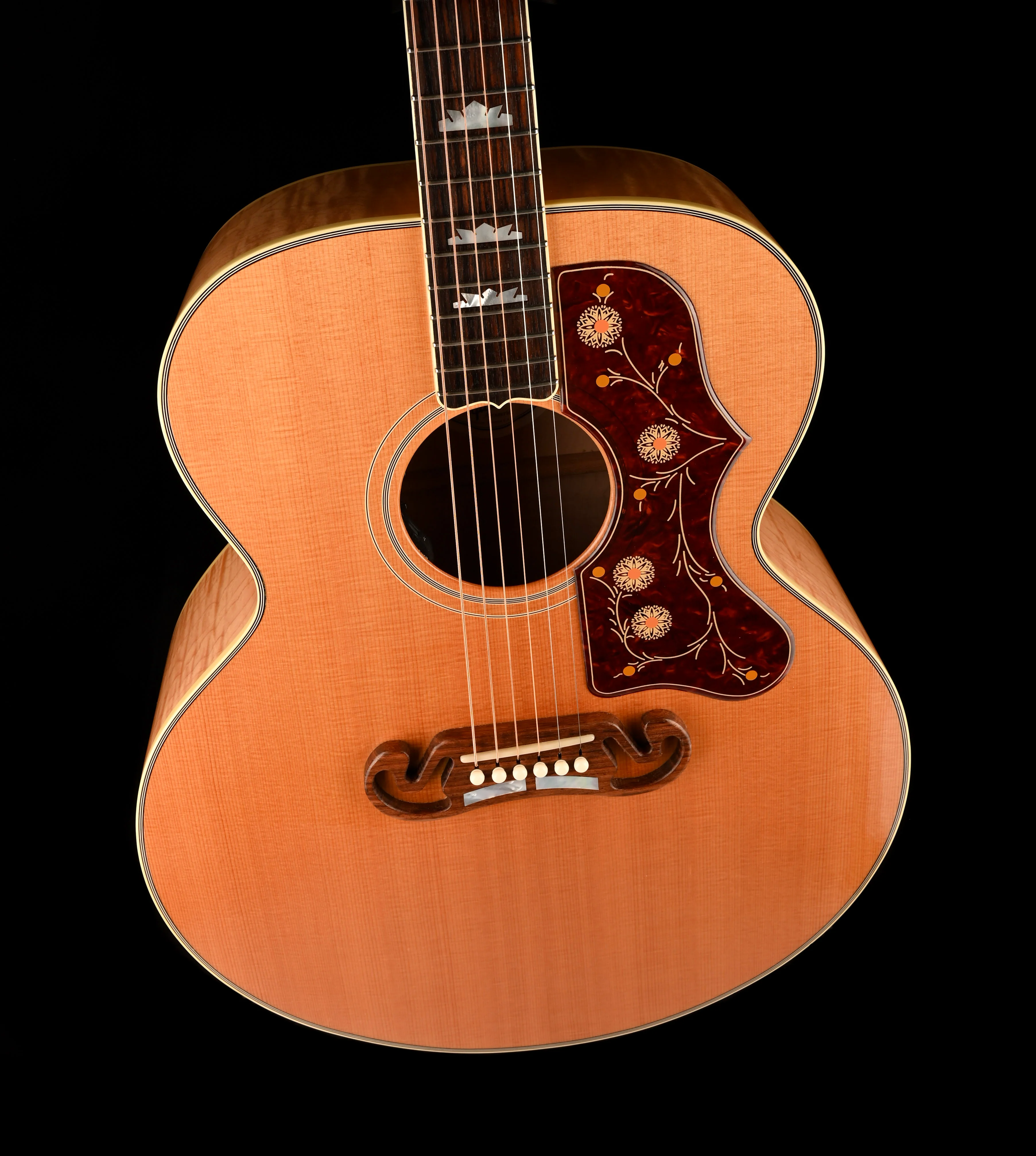 Pre Owned 2014 Gibson SJ-200 Standard Natural Acoustic Guitar With Fishman Pickup With OHSC - Image 4