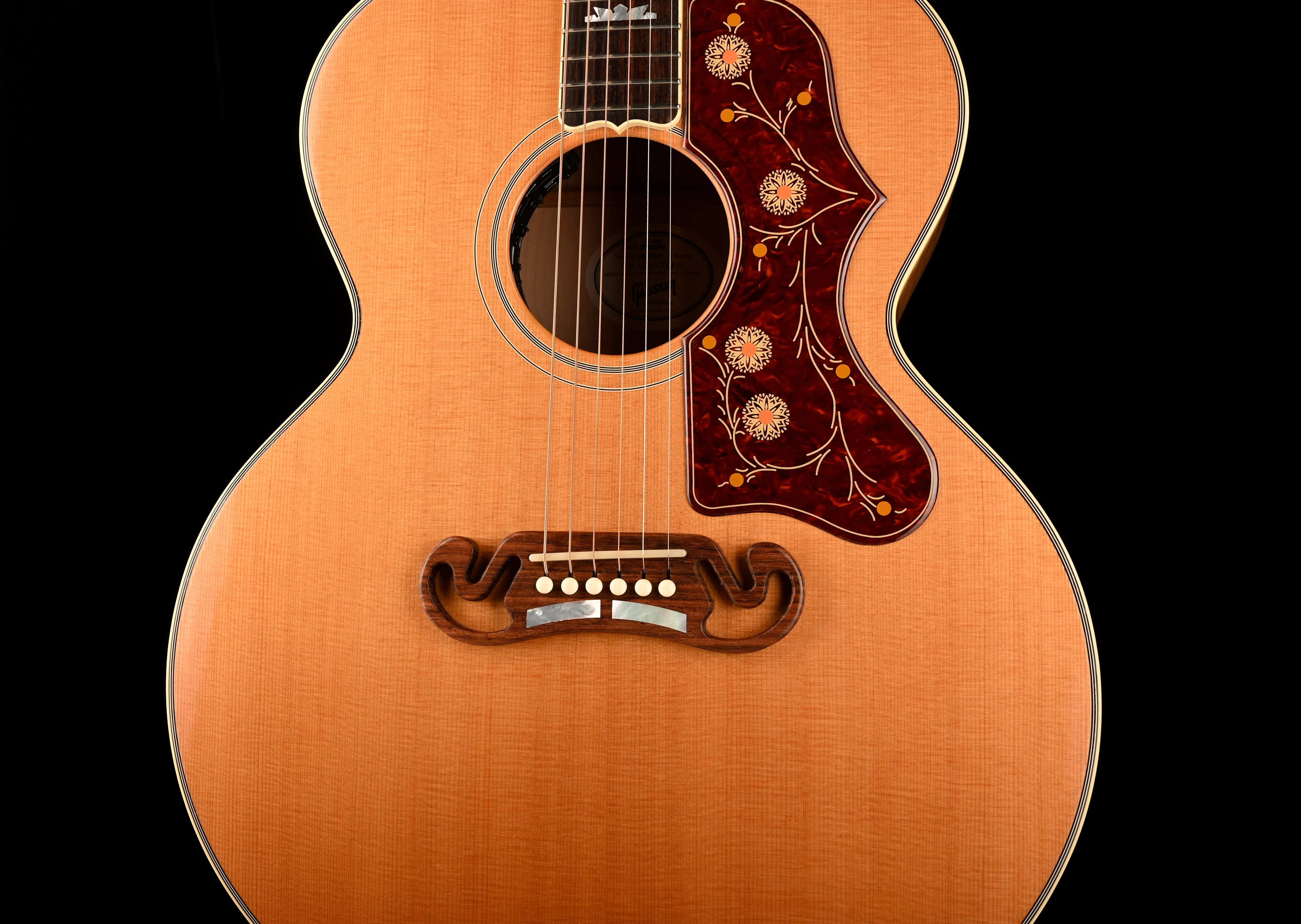 Pre Owned 2014 Gibson SJ-200 Standard Natural Acoustic Guitar With Fishman Pickup With OHSC - Image 6