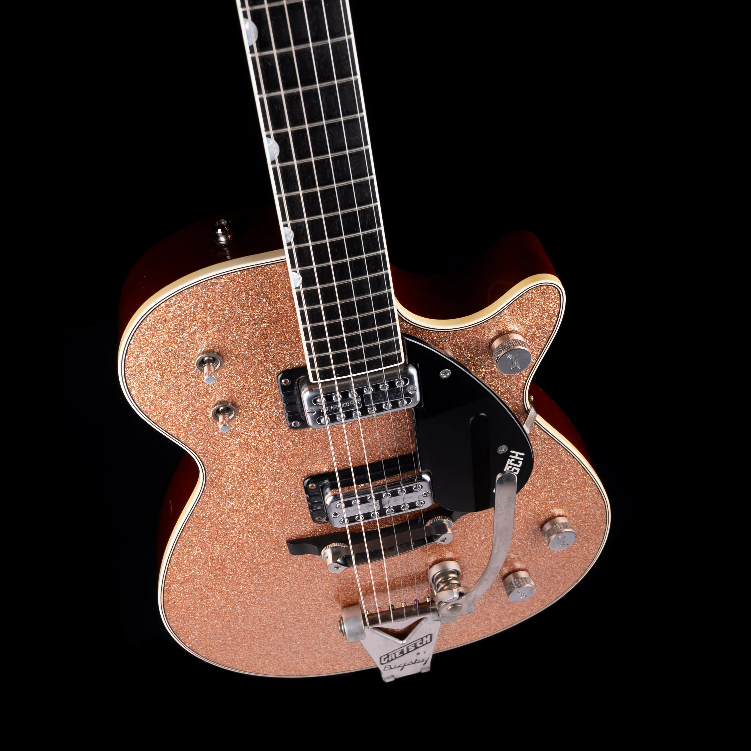 Pre Owned 2015 Gretsch Custom Shop G6128CS 1959 Duo Jet Relic Champagne Sparkle With OHSC - Image 3