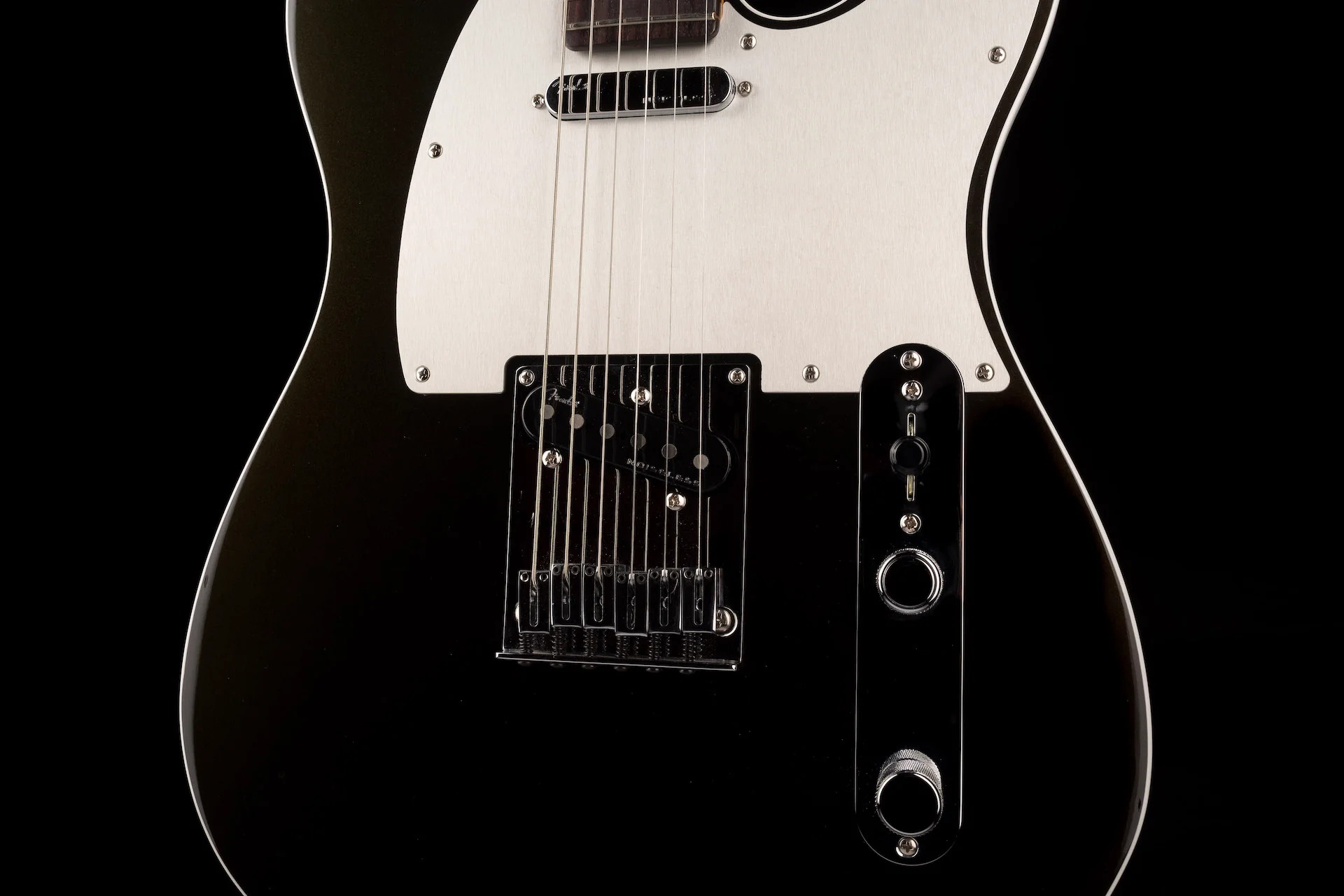 Pre Owned 2019 Fender American Ultra Telecaster Texas Tea With OHSC - Image 6