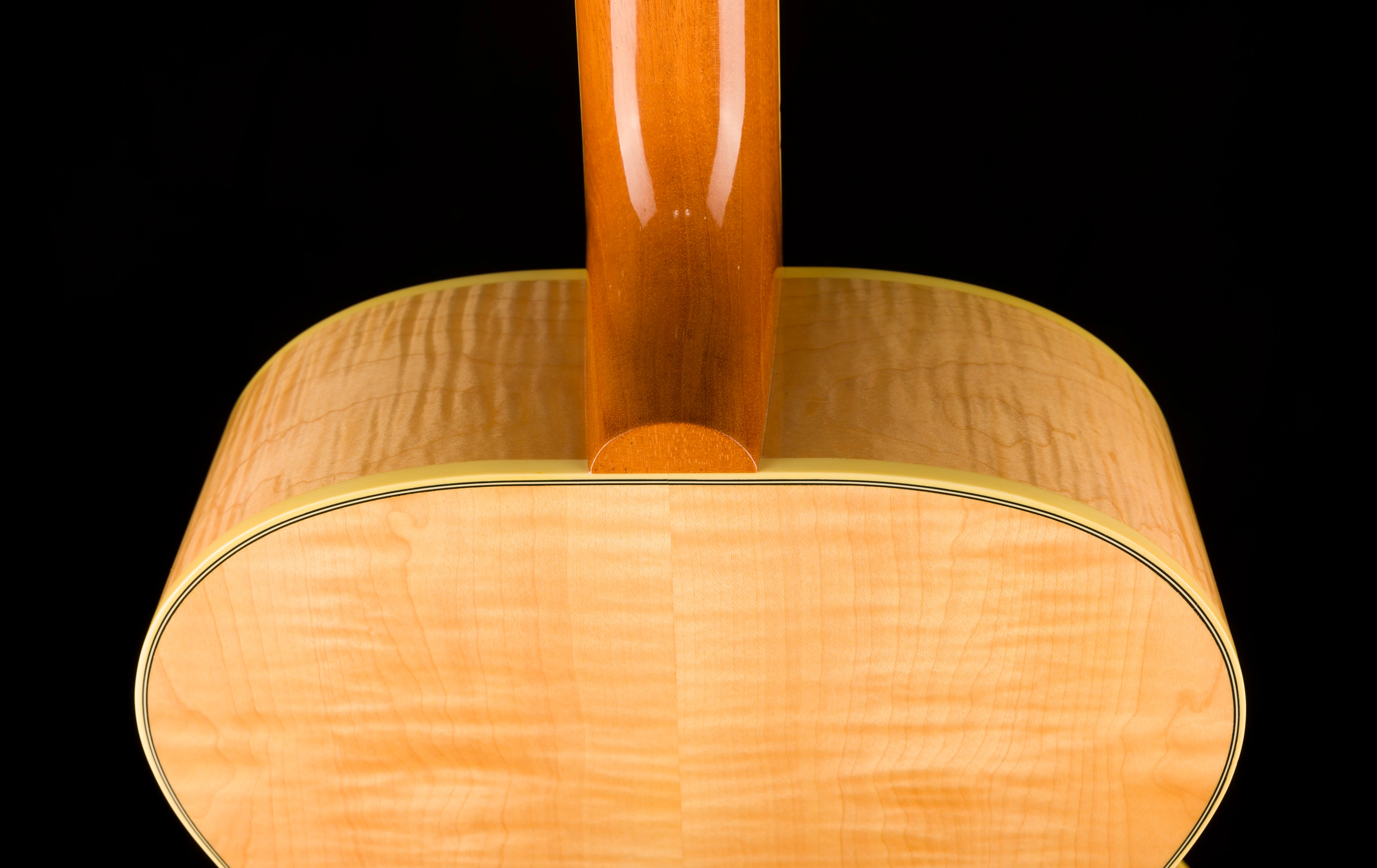 Pre Owned 2021 Gibson J-185 Antique Natural Acoustic Guitar With OHSC - Image 16