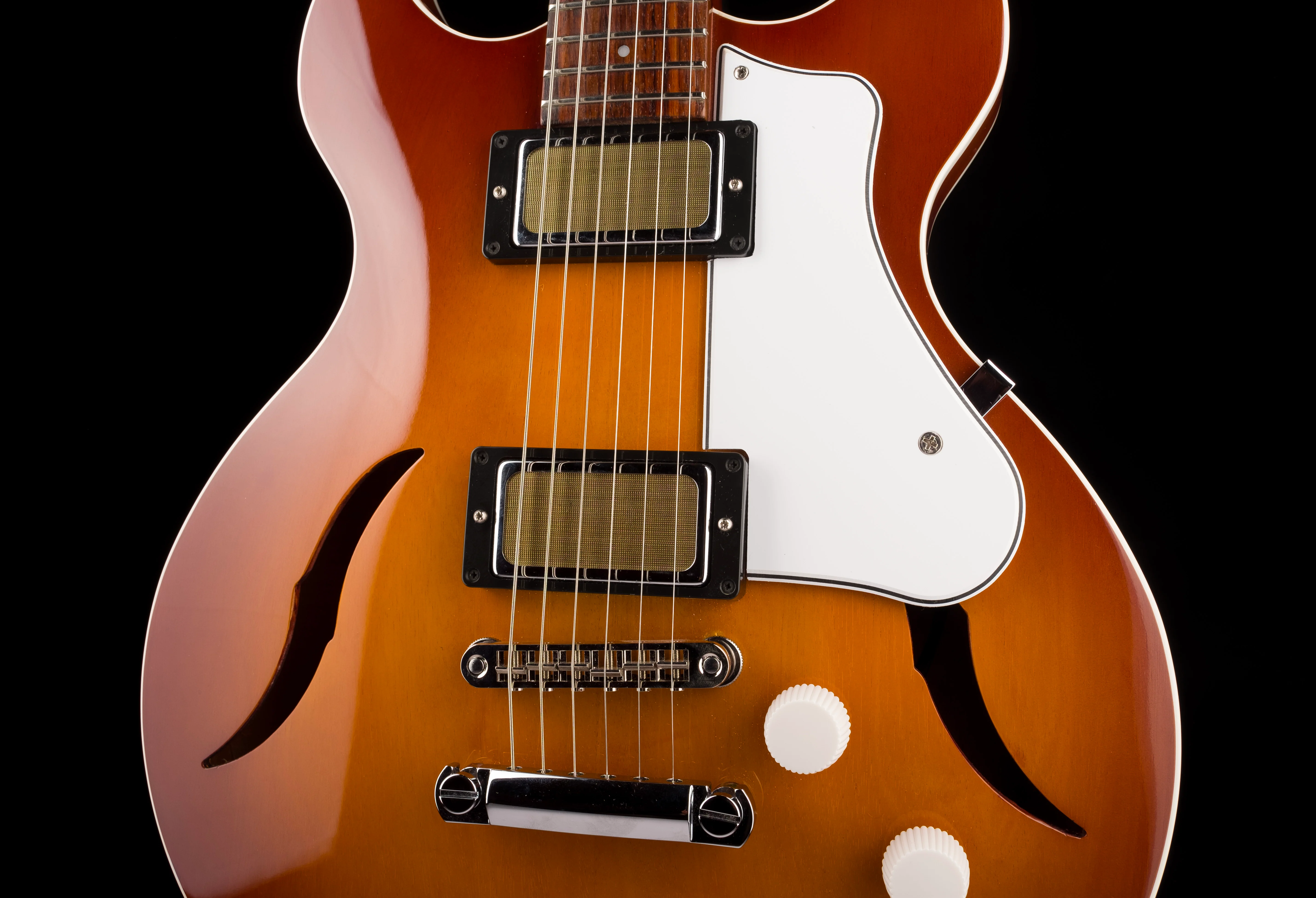 Pre Owned 2021 Harmony Comet Sunburst With Mono Gig Bag - Image 6