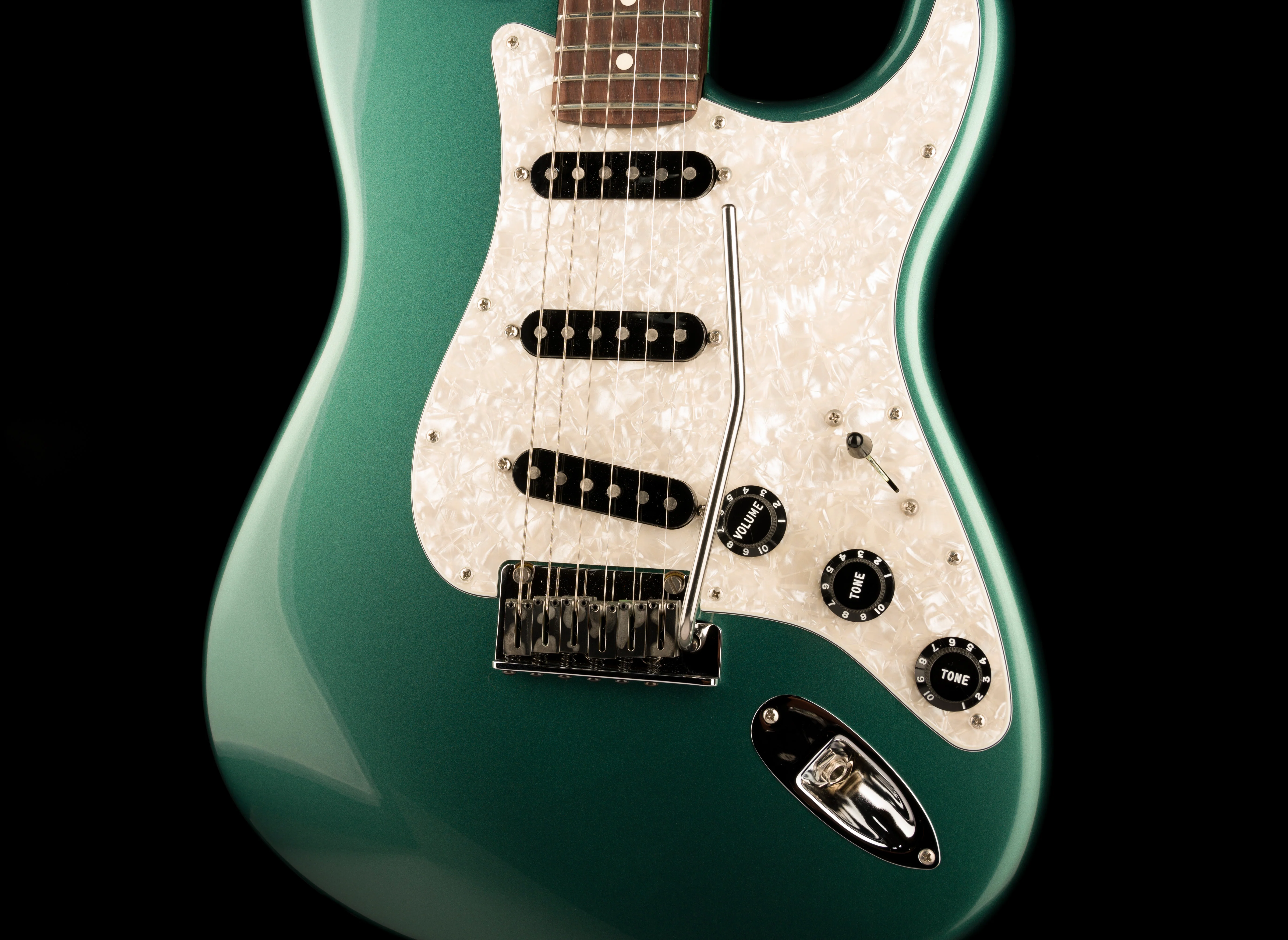 Pre Owned 2022 Fender Mod Shop Stratocaster Sherwood Green With OHSC - Image 6